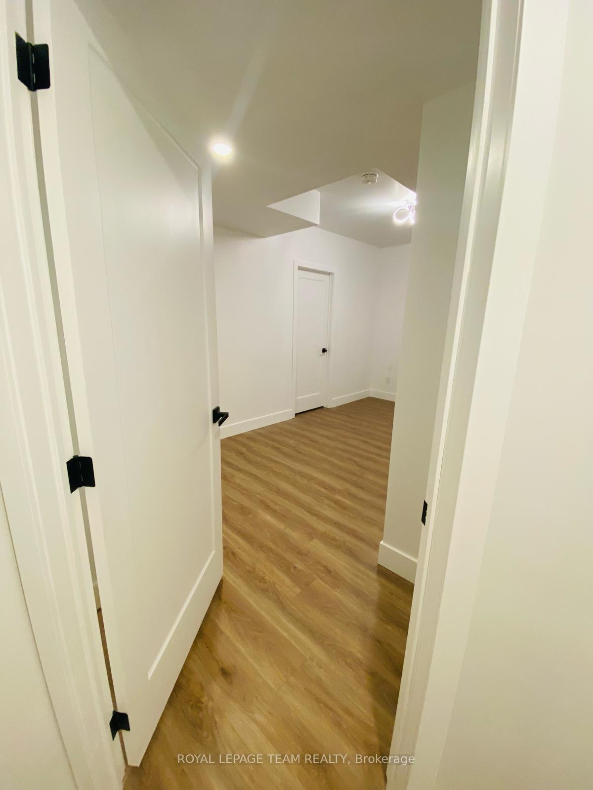 Bsmnt - 684 Fenwick Way, Ottawa 5