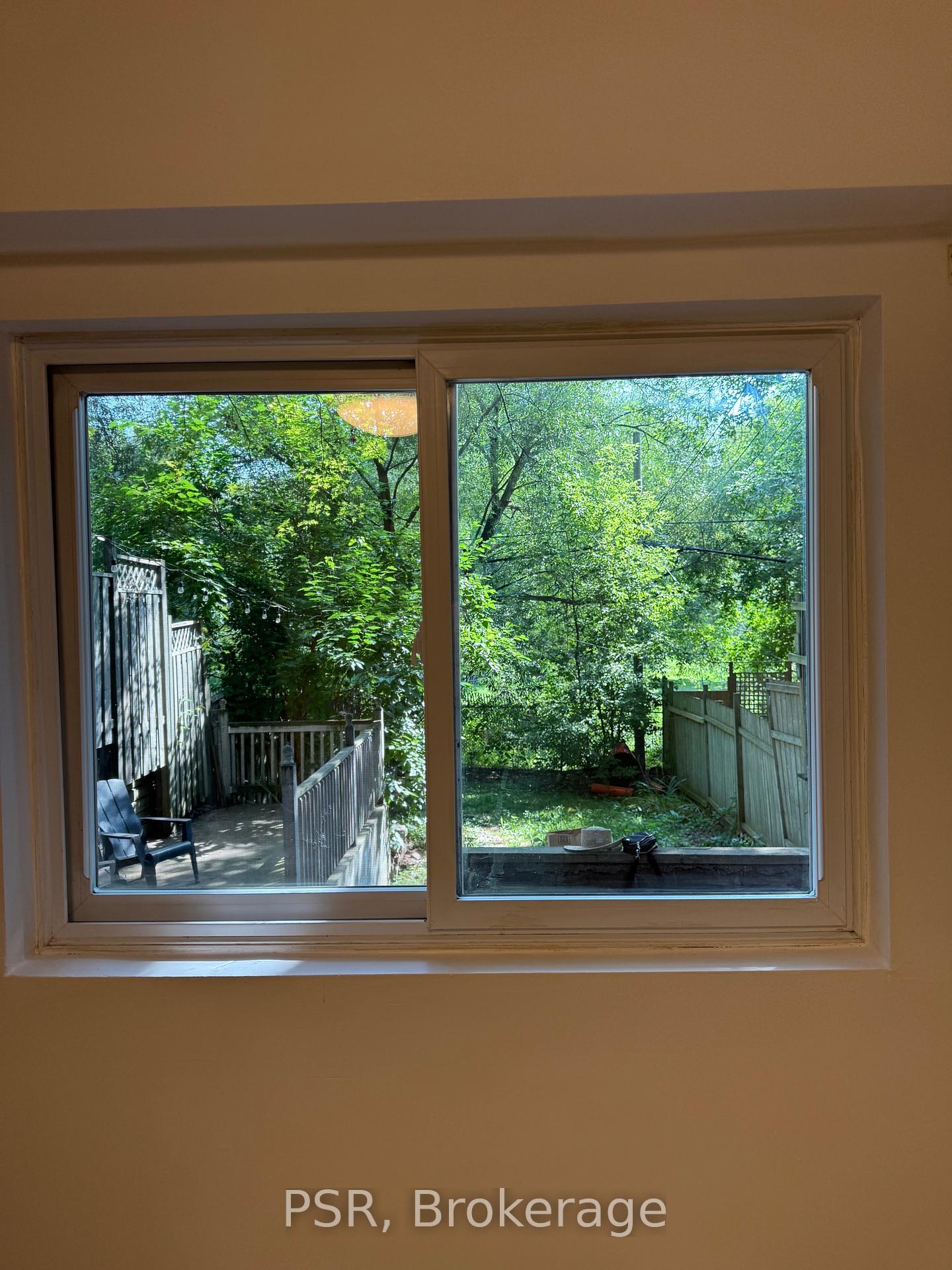 Lower - 191 Coxwell Avenue, Toronto 3