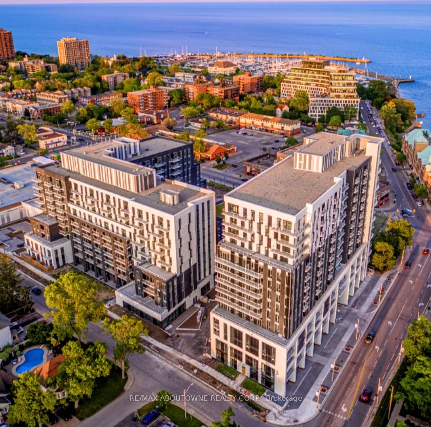 A303 - 125 Bronte Road, Oakville 3