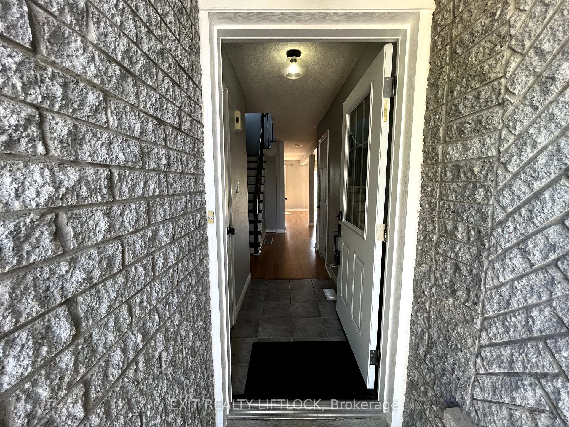 722 Trailview Drive, Peterborough 2
