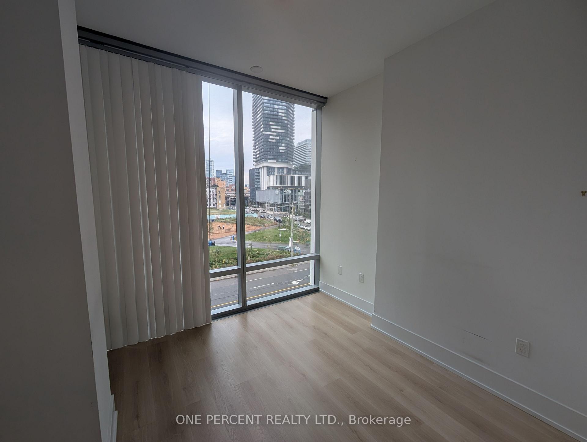 441 - 39 Queens Quay E, Toronto 5