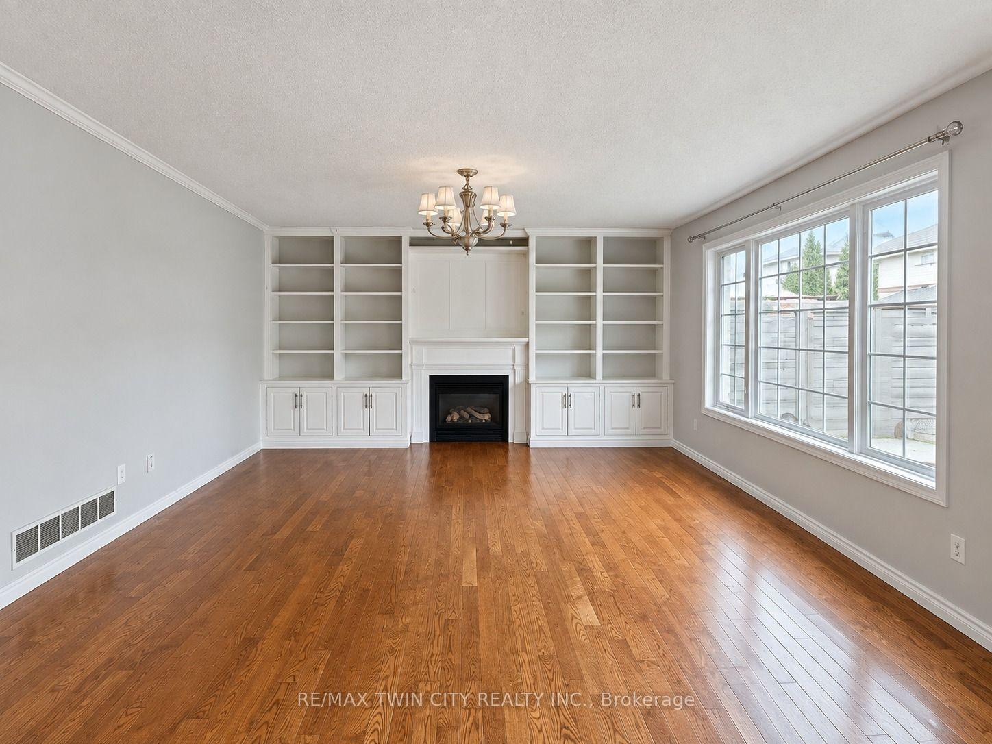 920 Marl Meadow Court, Kitchener 5