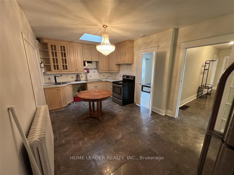 23 Franklin Avenue, Toronto 3