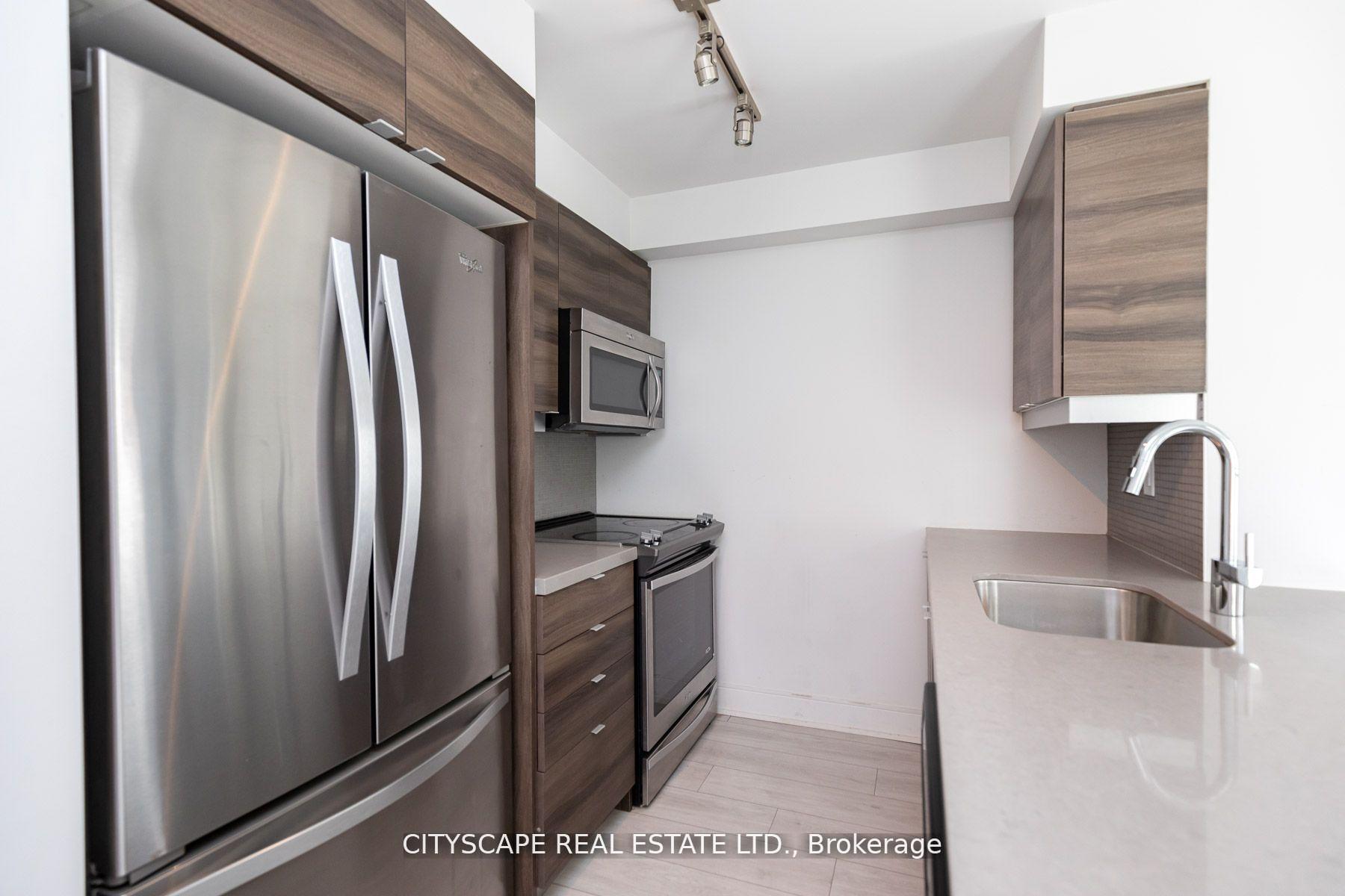 315 - 525 Adelaide Street W, Toronto 5