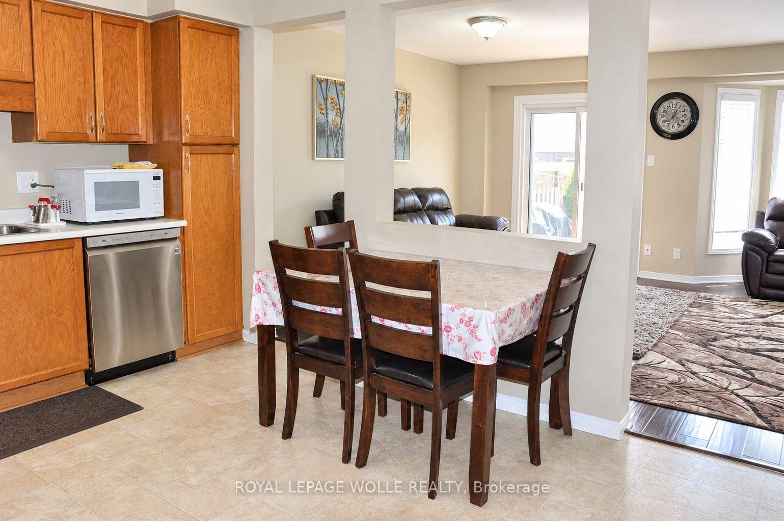 2 - 525 Oakvale Drive, Waterloo 4