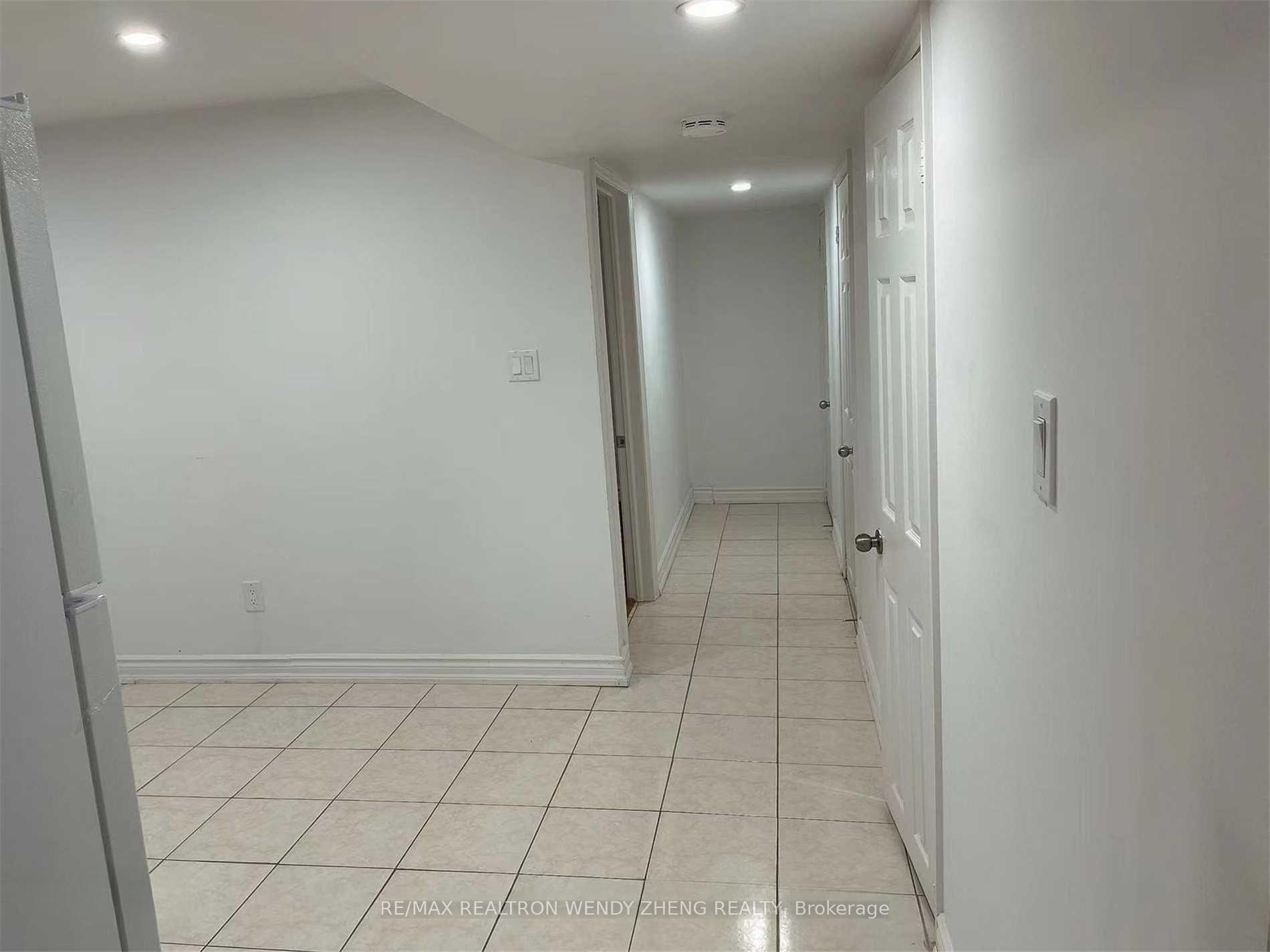 Bsmt - 91 William Honey Crescent, Markham 2