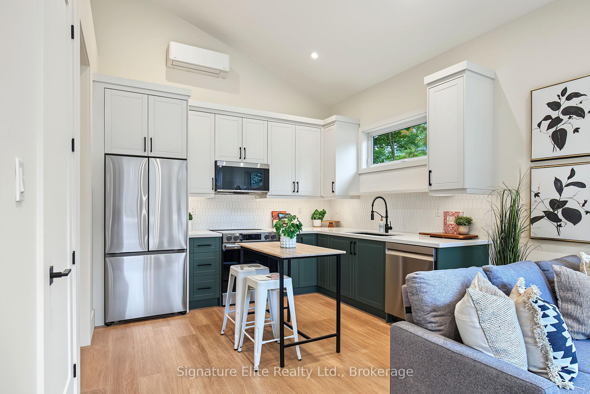 Garden Suite - 25 Lyncroft Drive, Toronto 4