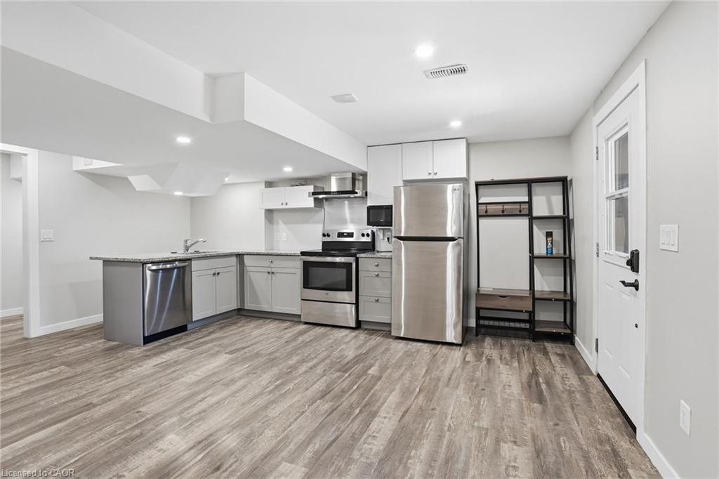 Lower - 43 Fleming Crescent, Caledonia 2