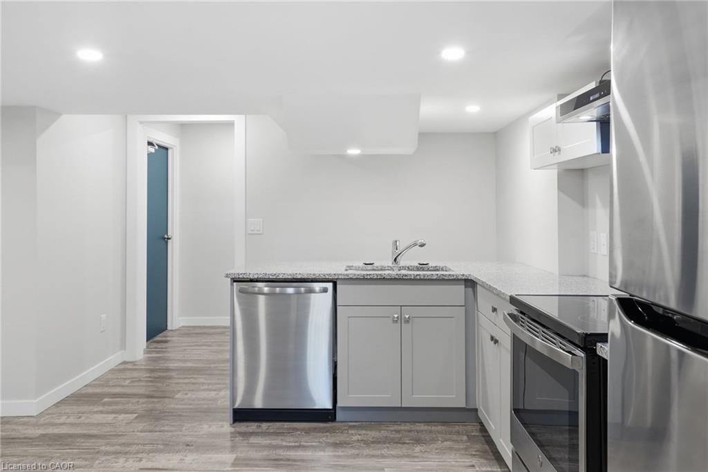 Lower - 43 Fleming Crescent, Caledonia 4