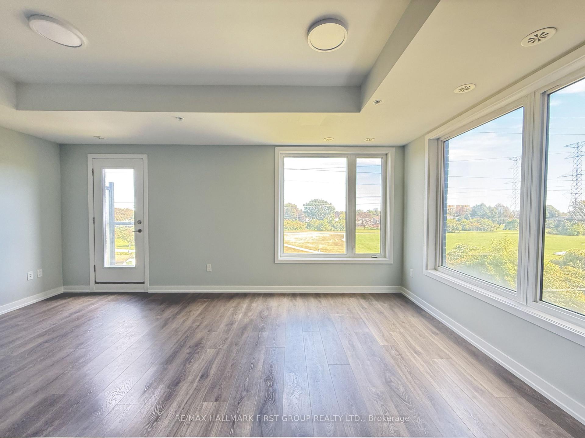 318 - 1555 Kingston Road, Pickering 4