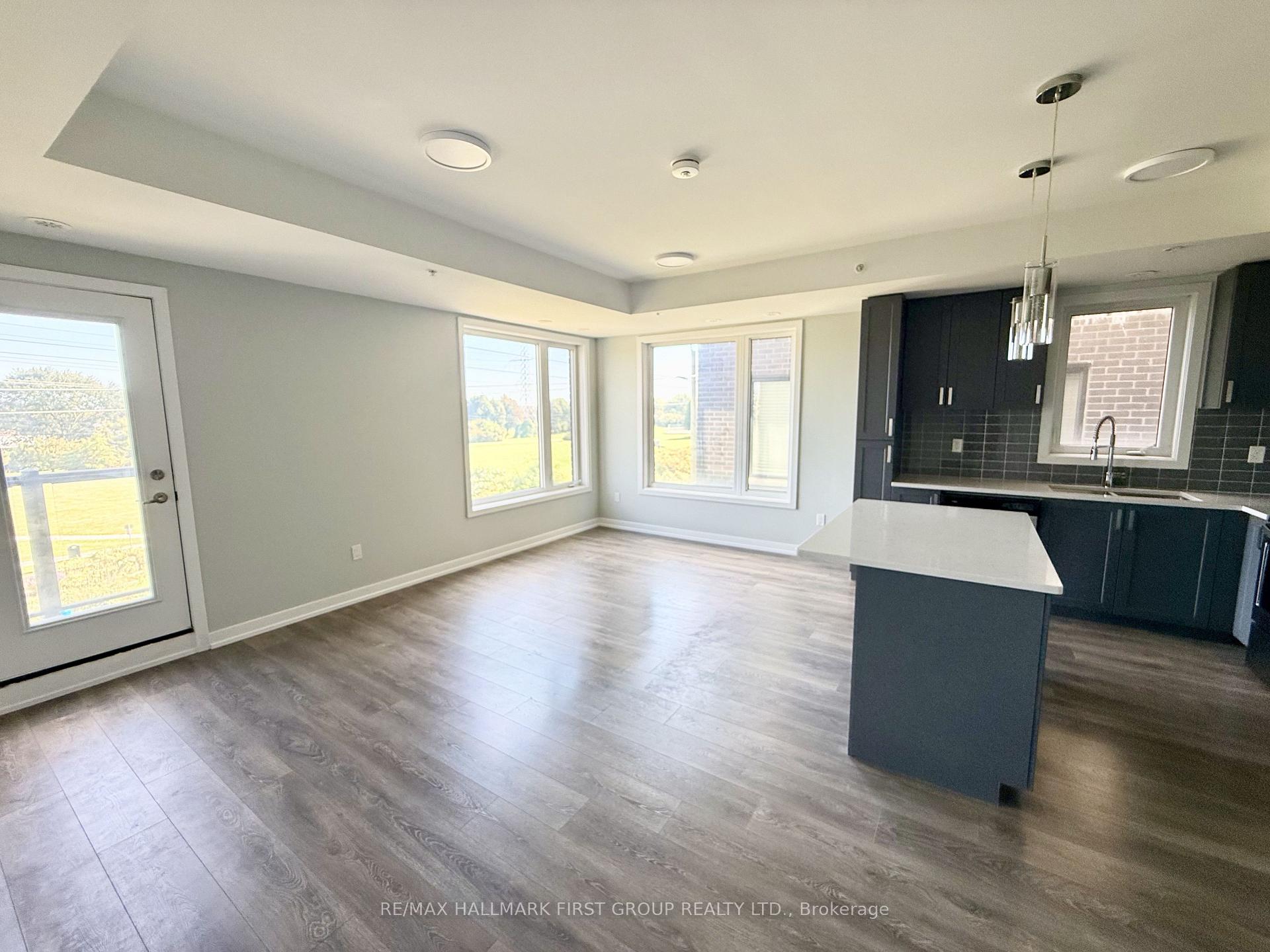 318 - 1555 Kingston Road, Pickering 3