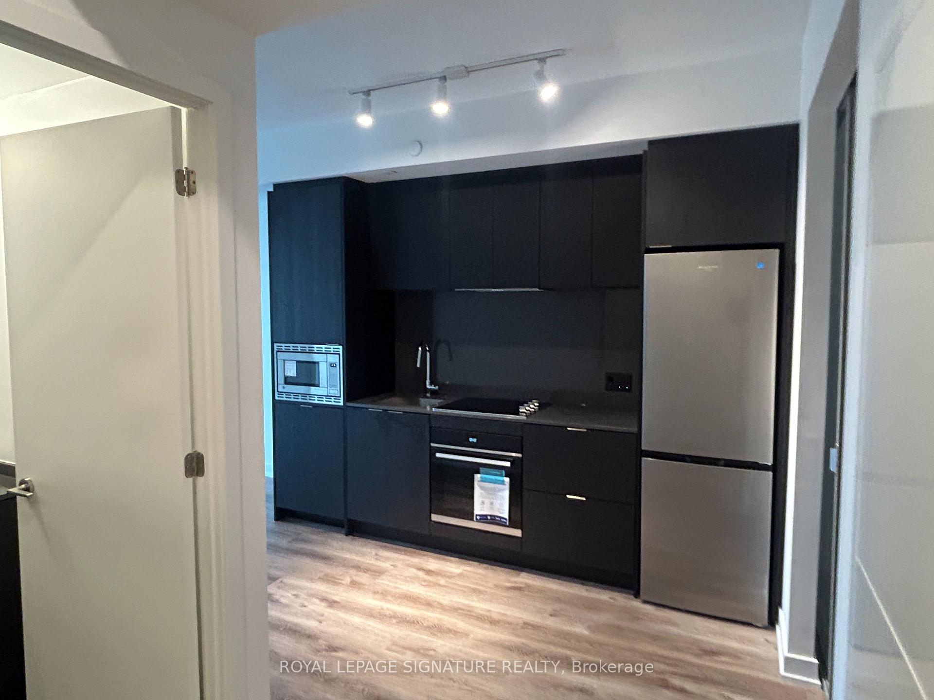 616 - 101 John Street N, Hamilton 5