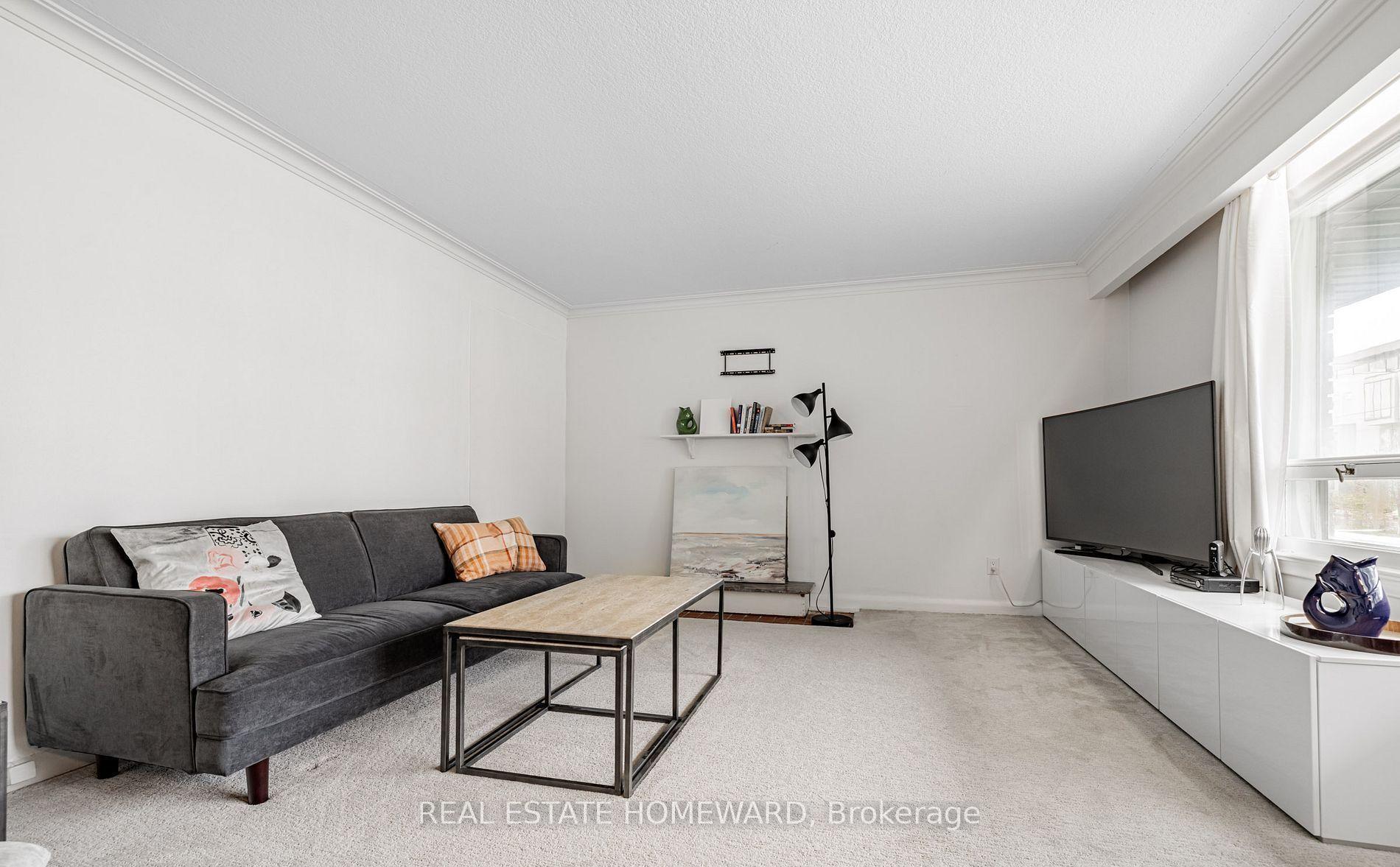 MAIN - 11 Greenbriar Road, Toronto 2