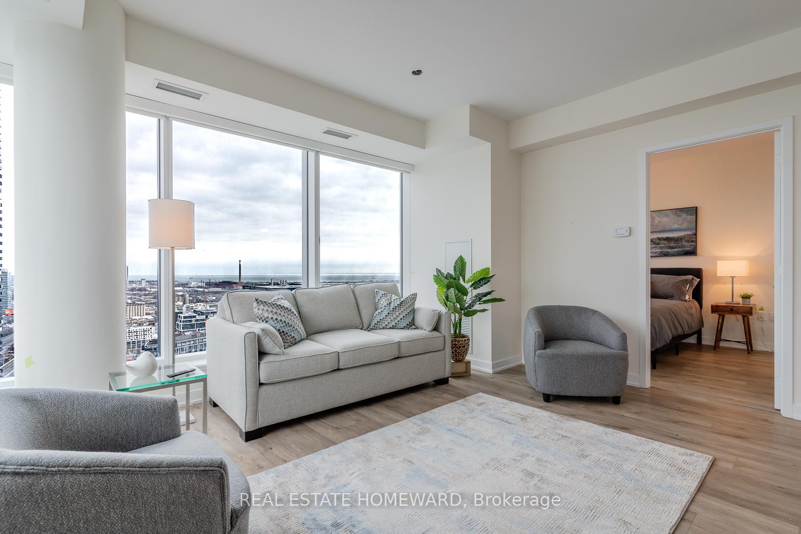 3907 - 28 Freeland St. Street, Toronto 2