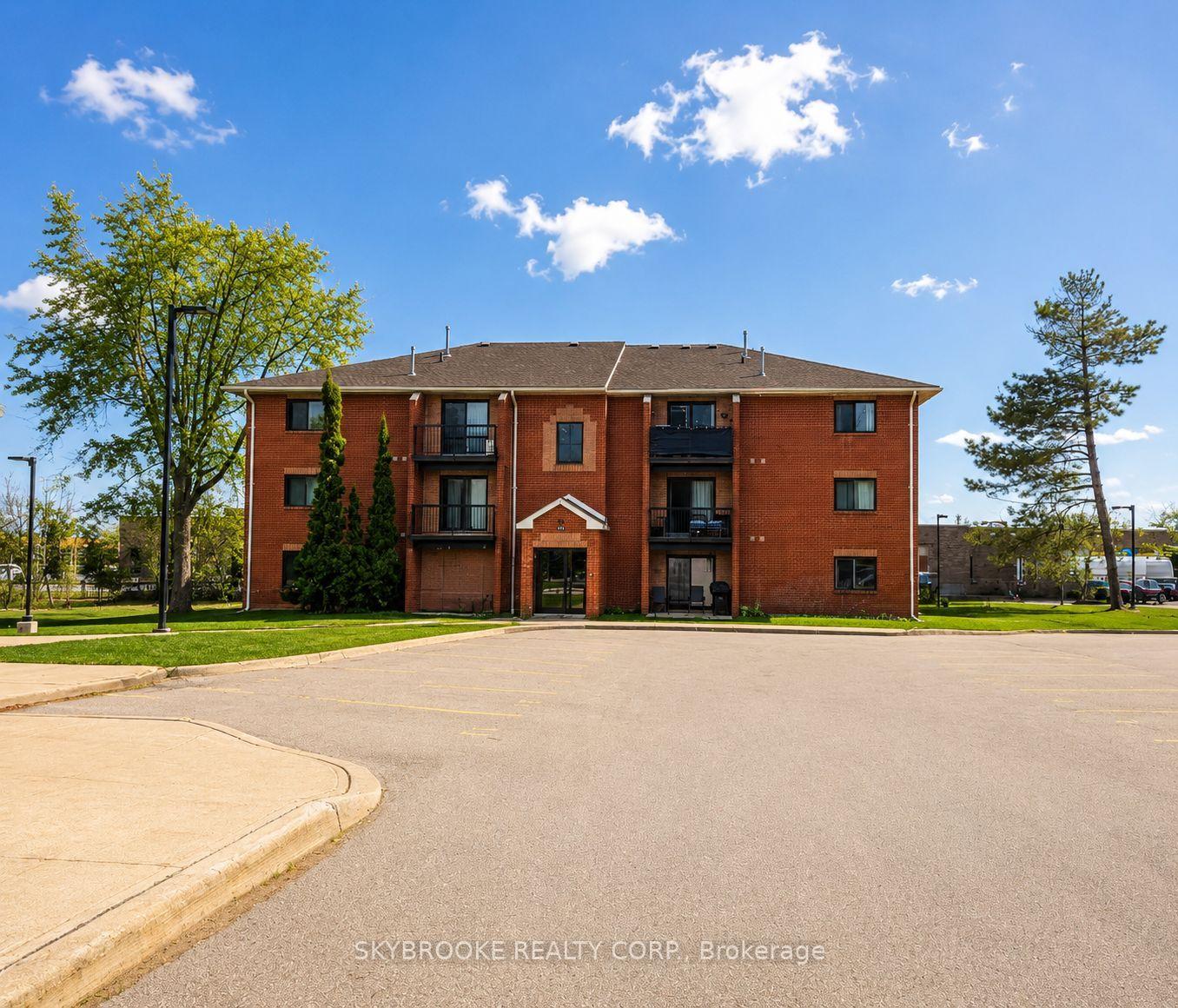 F8 - 171 Edgehill Drive, Barrie 2