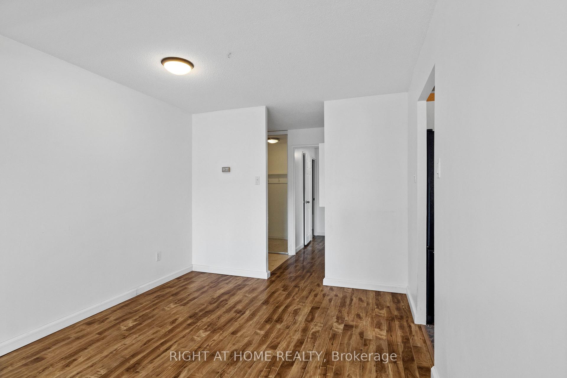 306 - 1081 AMBLESIDE Drive, Ottawa 5