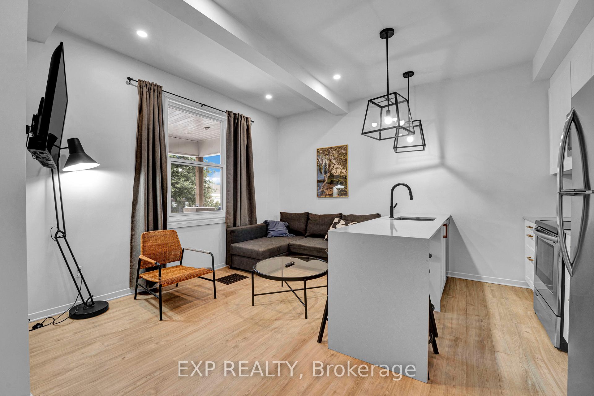 2 - 327 Catherine Street, Ottawa 5