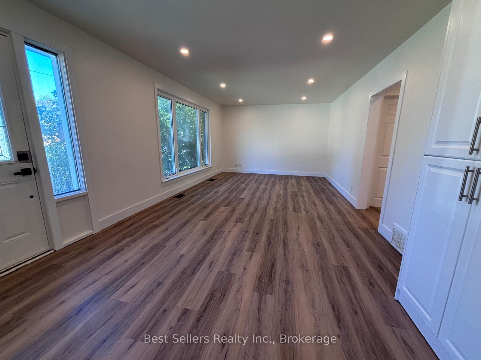 MAIN - 767 Gaspe Avenue, Oshawa 4