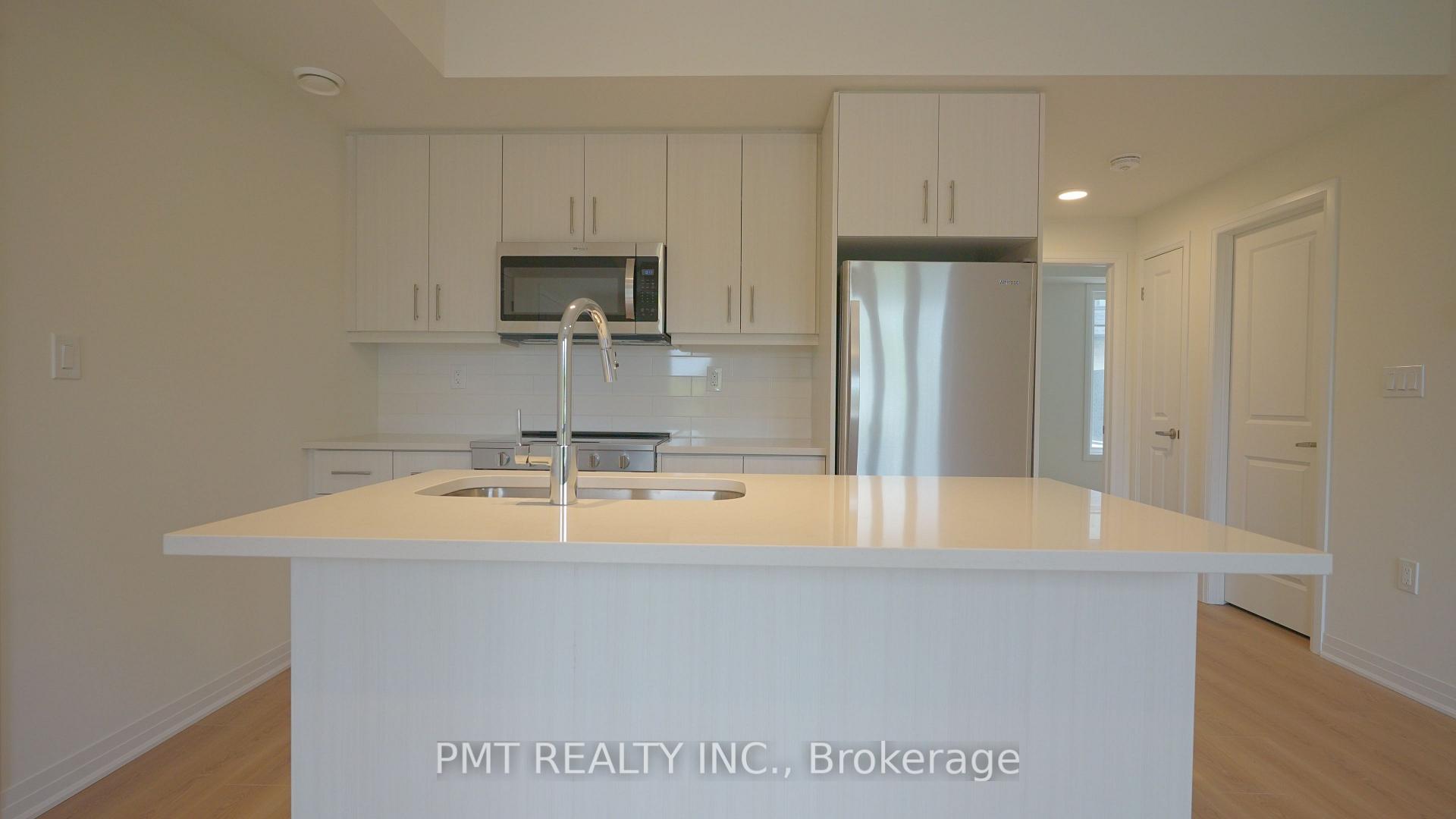 5 - 737 Front Royal Street, Mississauga 3