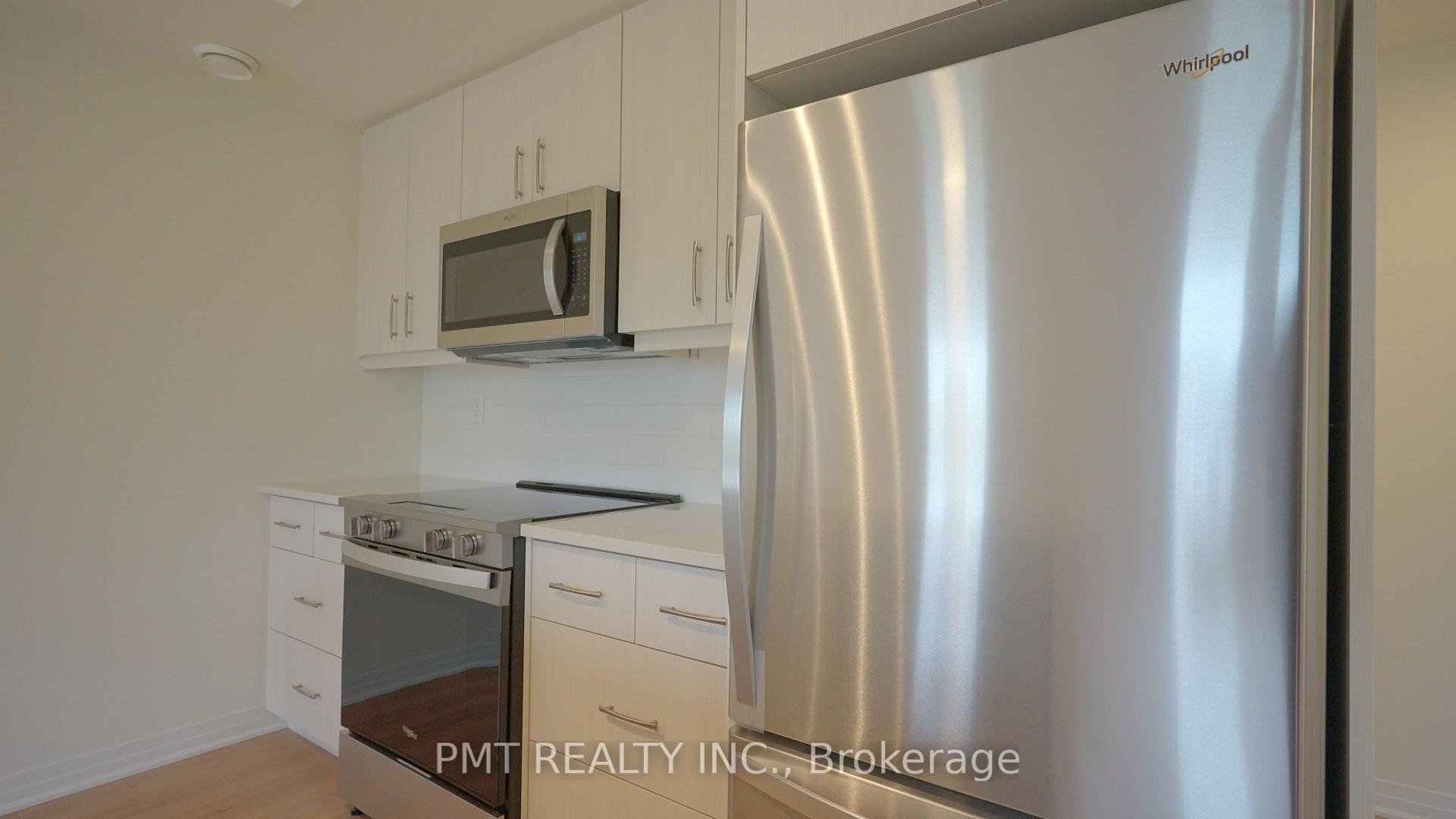5 - 737 Front Royal Street, Mississauga 4