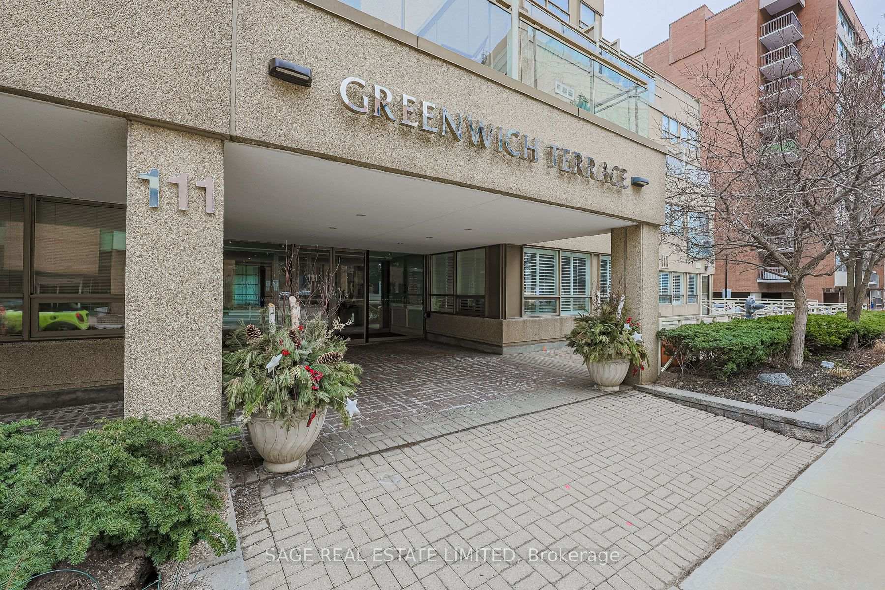 201 - 111 Merton Street S, Toronto 2