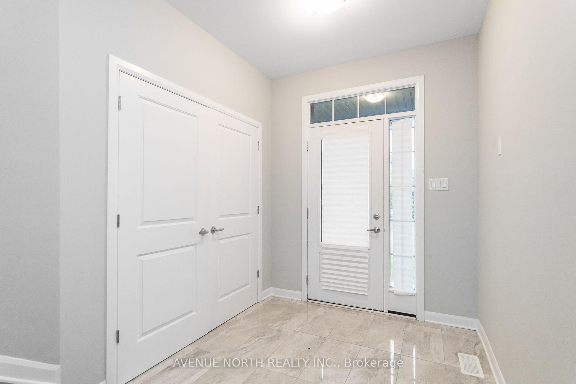 246 AQUARIUM Avenue, Ottawa 2