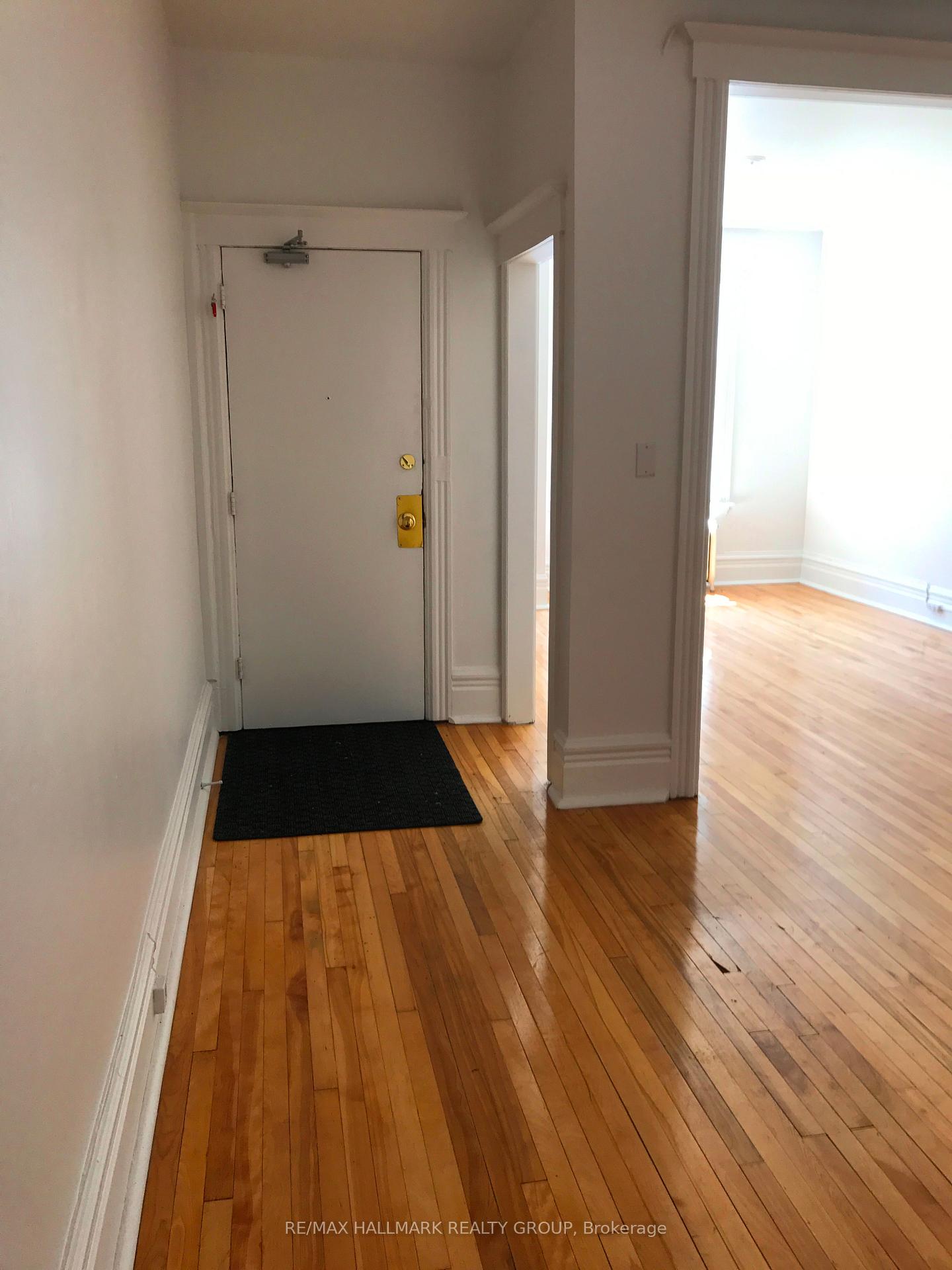 3 - 421 Lisgar Street, Ottawa 2