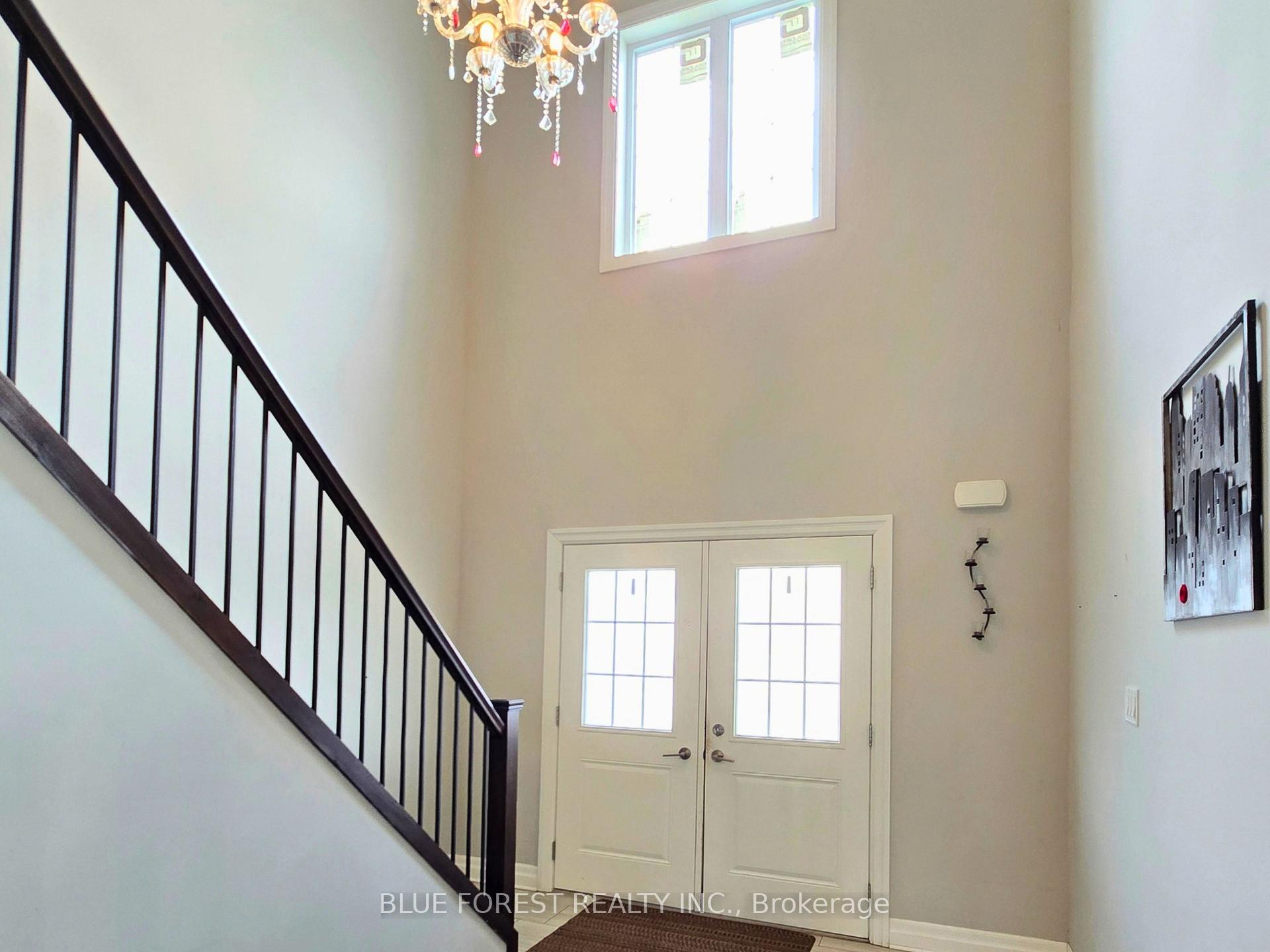 23 - 2587 Sheffield Boulevard, London South 2