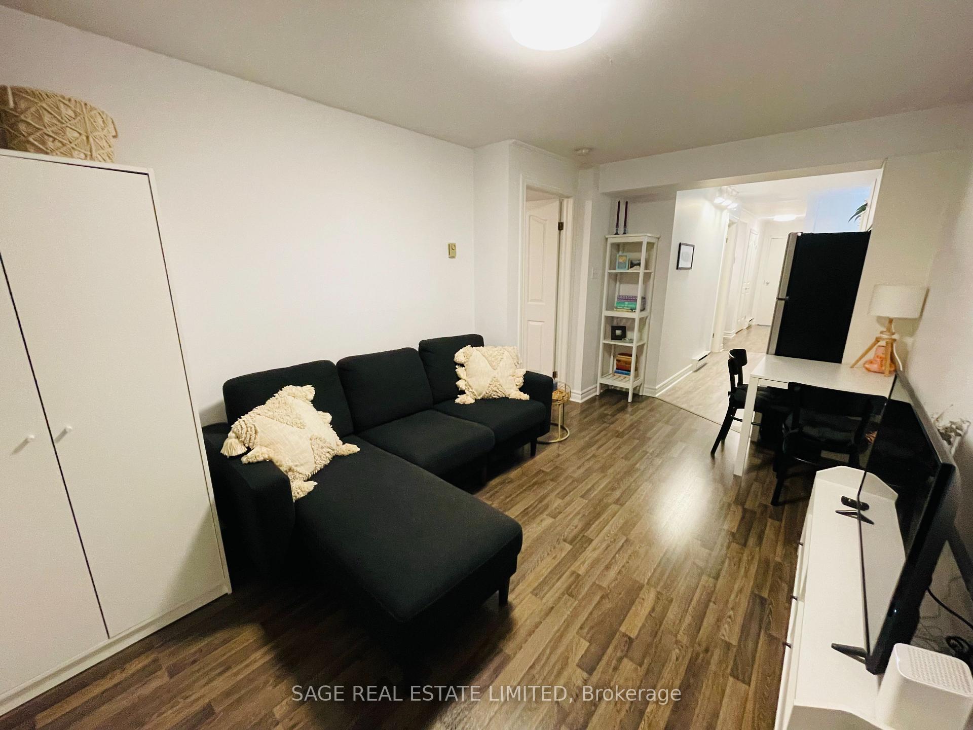 5 - 296 Runnymede Road, Toronto 3