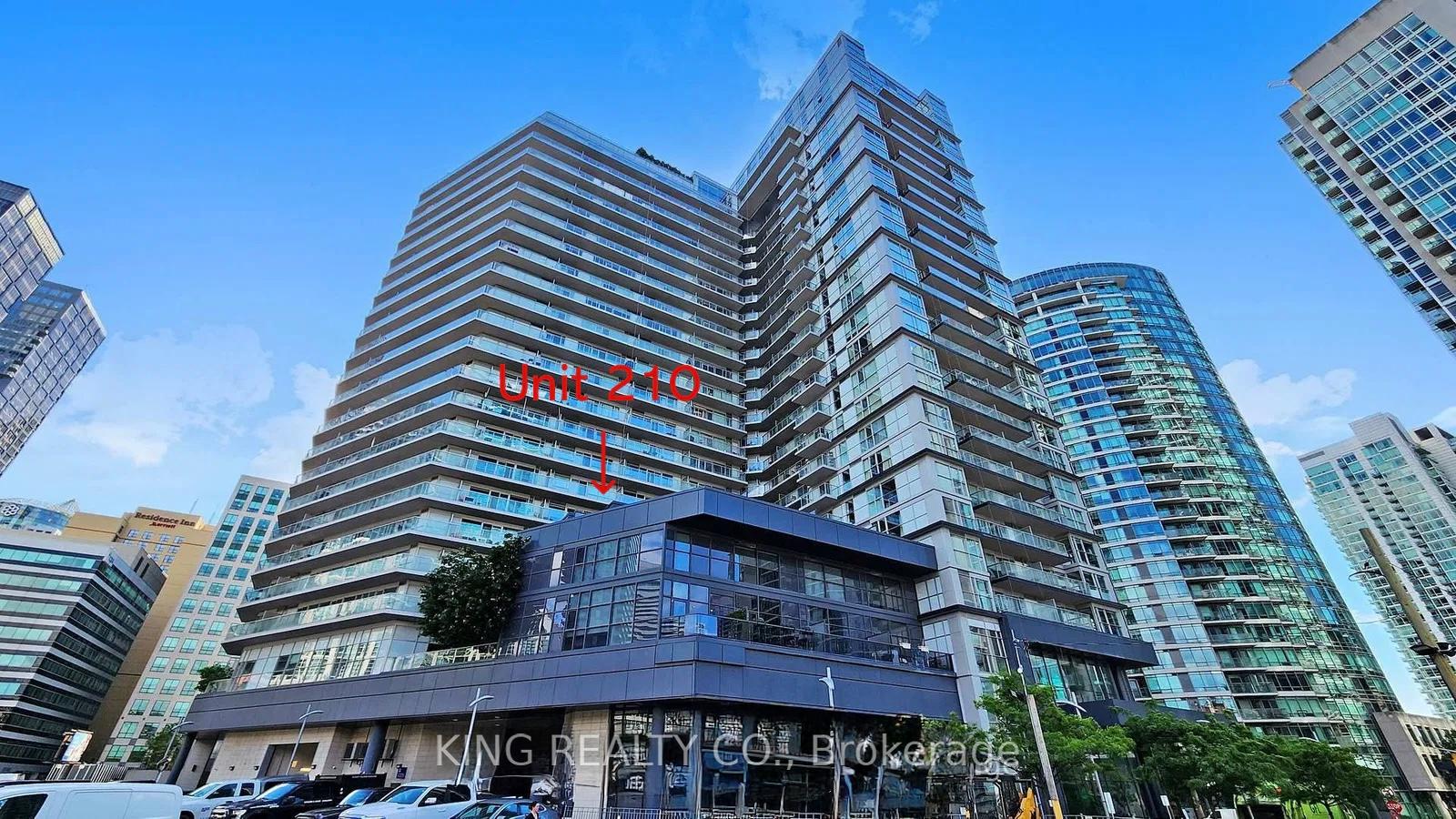 210 - 352 Front Street W, Toronto 3
