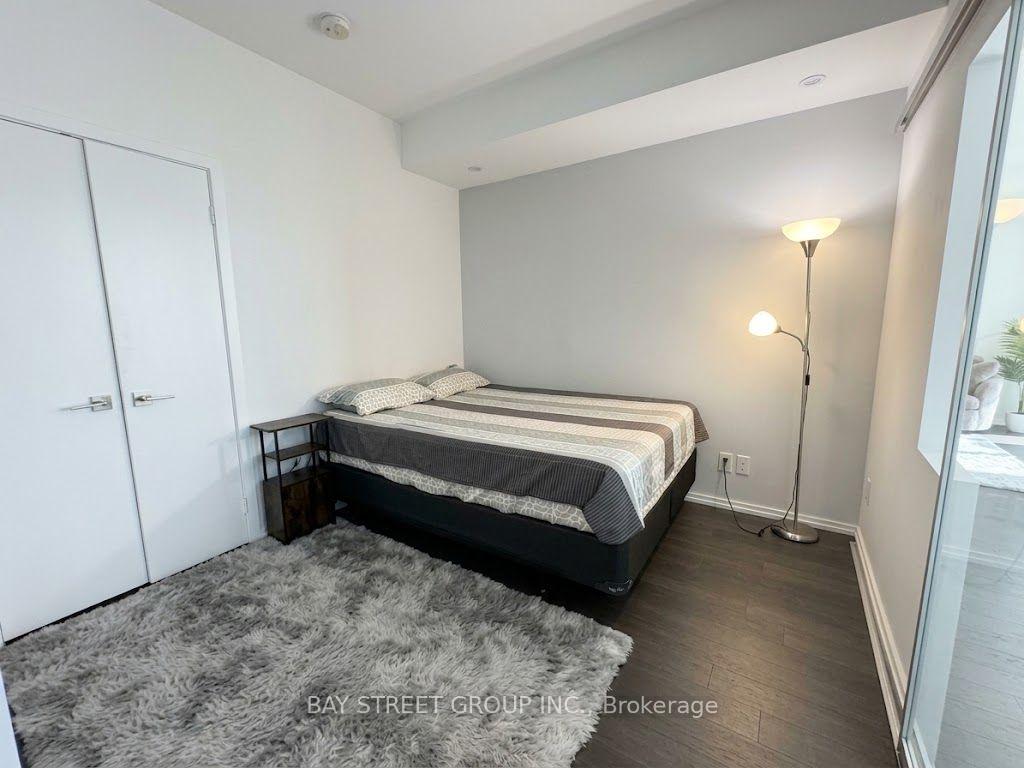 712 - 70 Temperance Street, Toronto 5