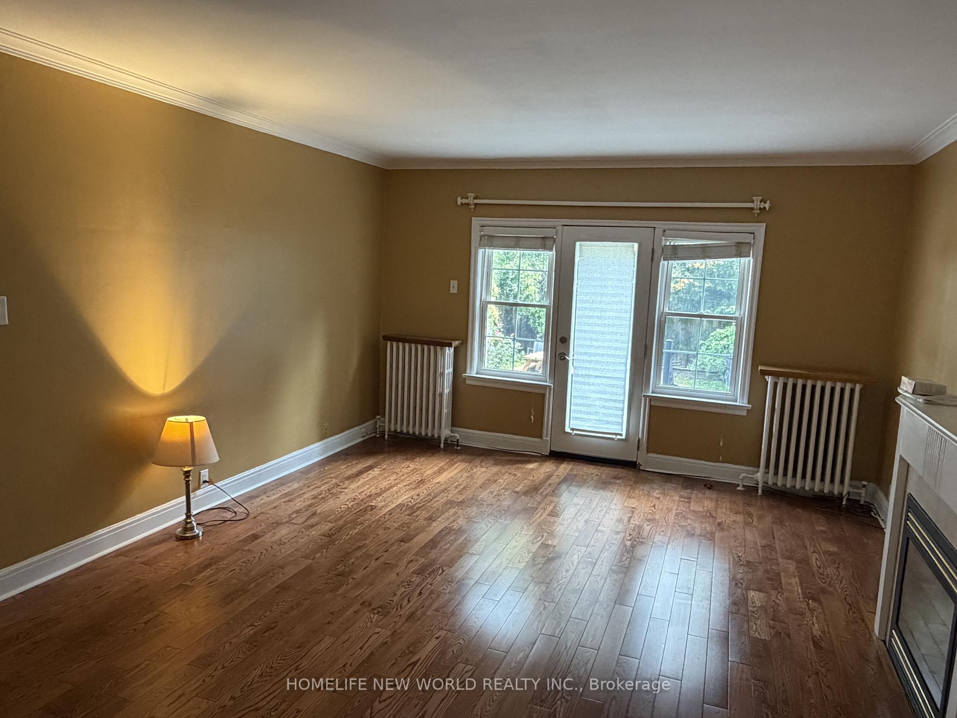 3 - 1217 Avenue Road, Toronto 4