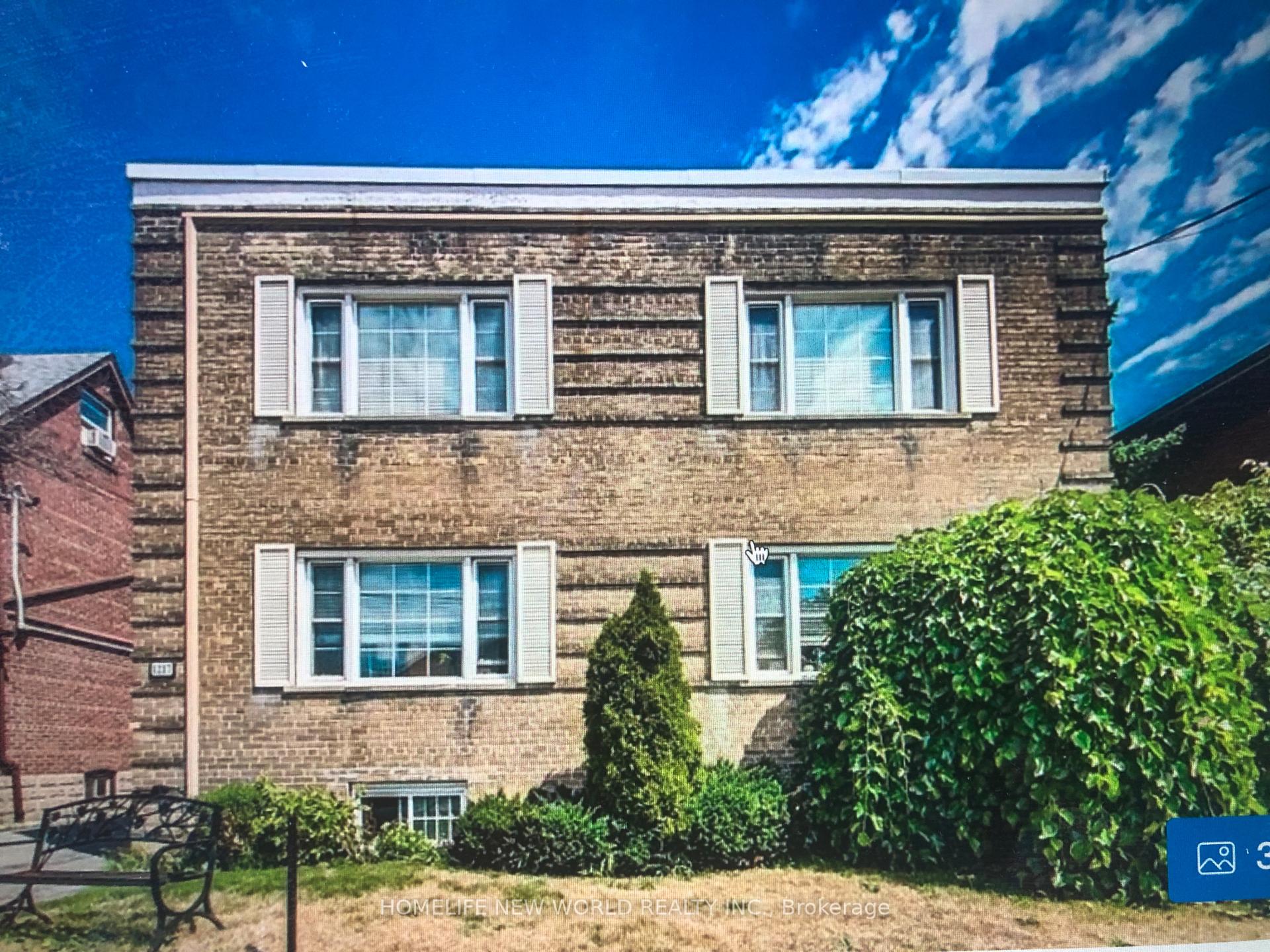 3 - 1217 Avenue Road, Toronto
