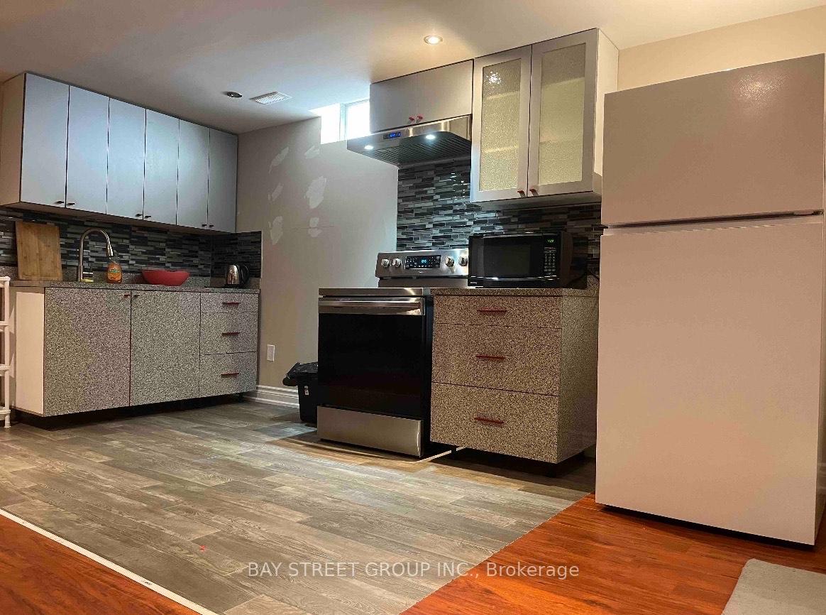 26 Stave (Lower) Crescent, Richmond Hill 4