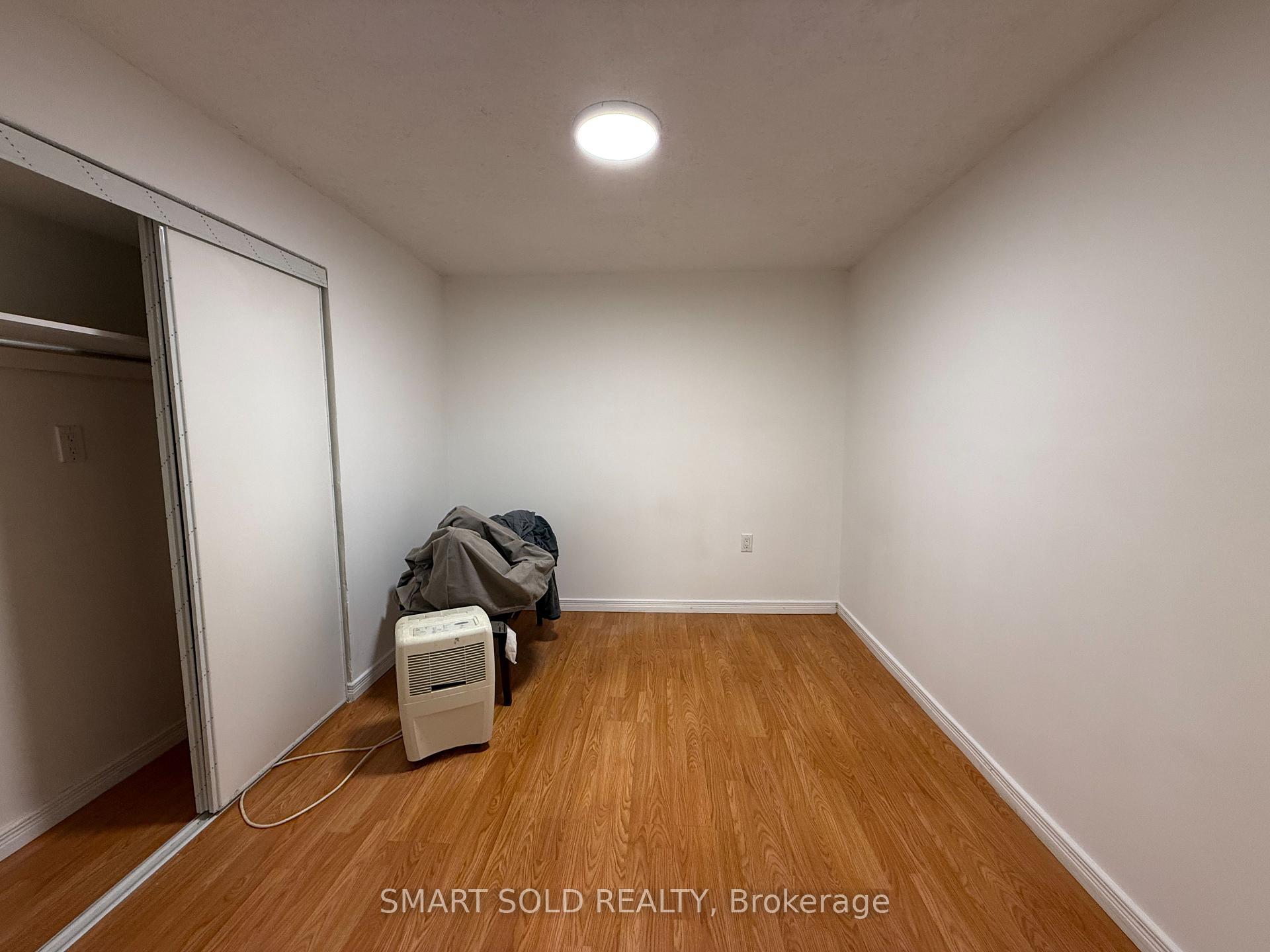 (Basement) - 36 Montezuma Trail, Toronto 5