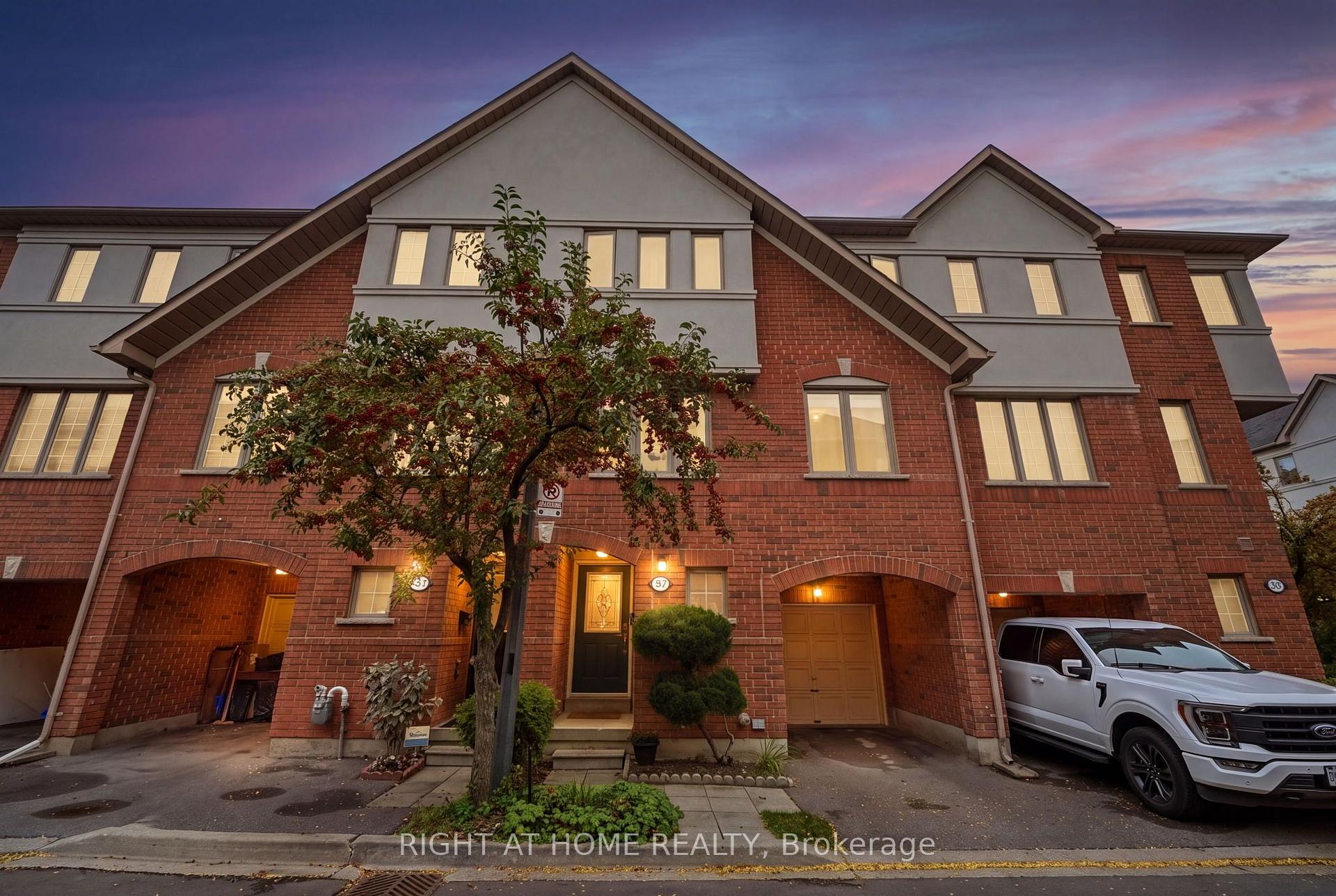 2 - 23 WEST DEANE PARK Drive Toronto Ontario Canada Sale residential   MOVETA REALTY INC., Brokerage*