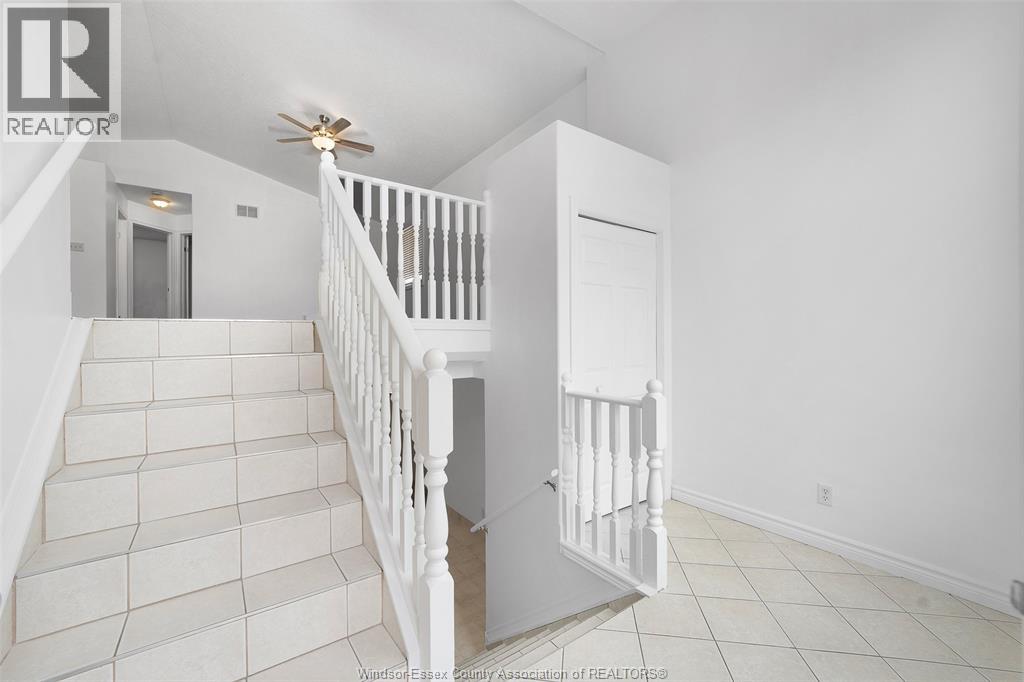 257 Dieppe CRESCENT, Kingsville 4