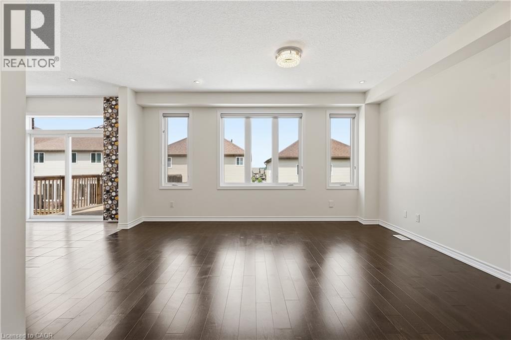 359 BEECHDROPS Drive, Waterloo 3