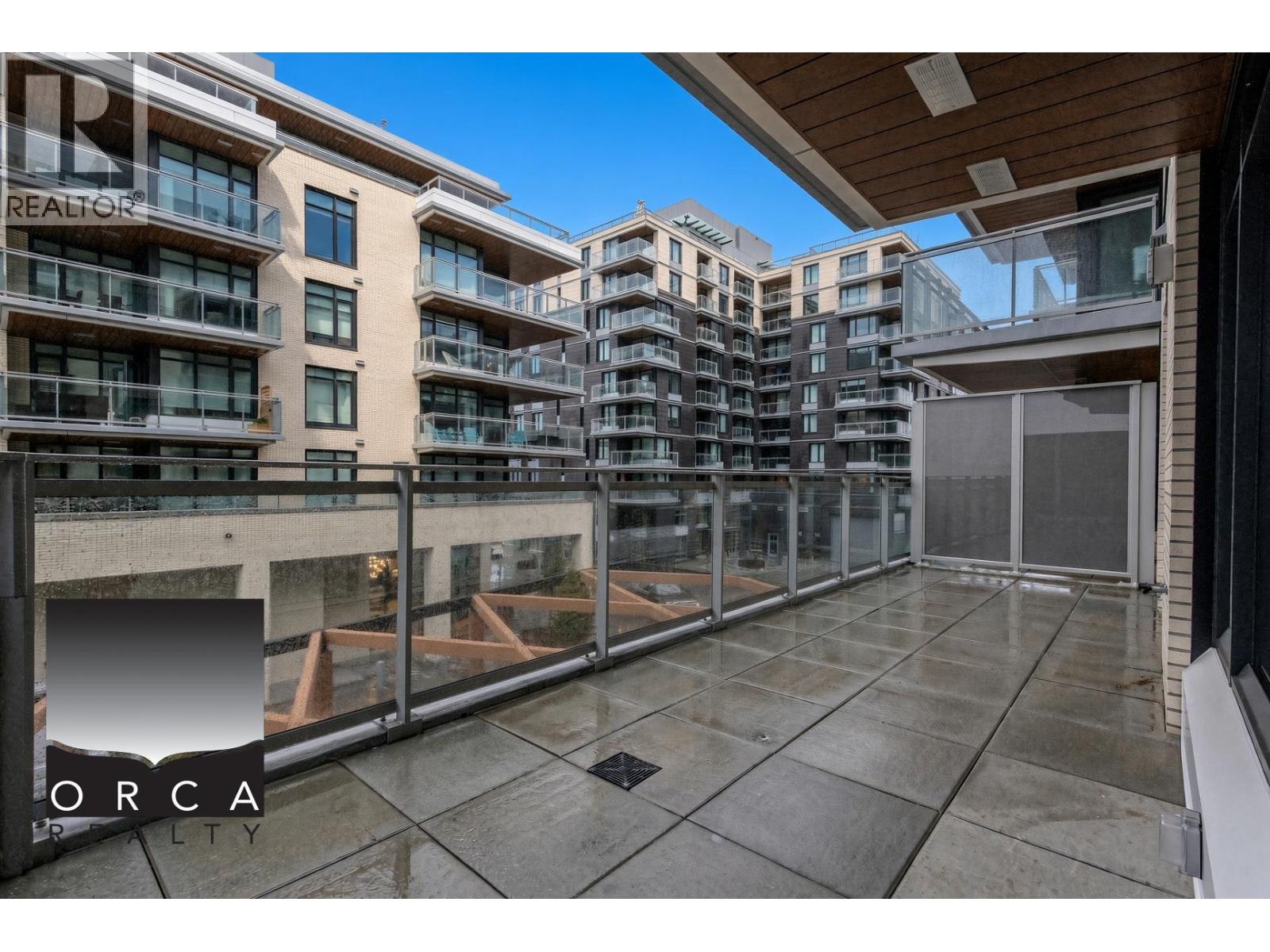 306 777 HARBOUR WAY, North Vancouver 5