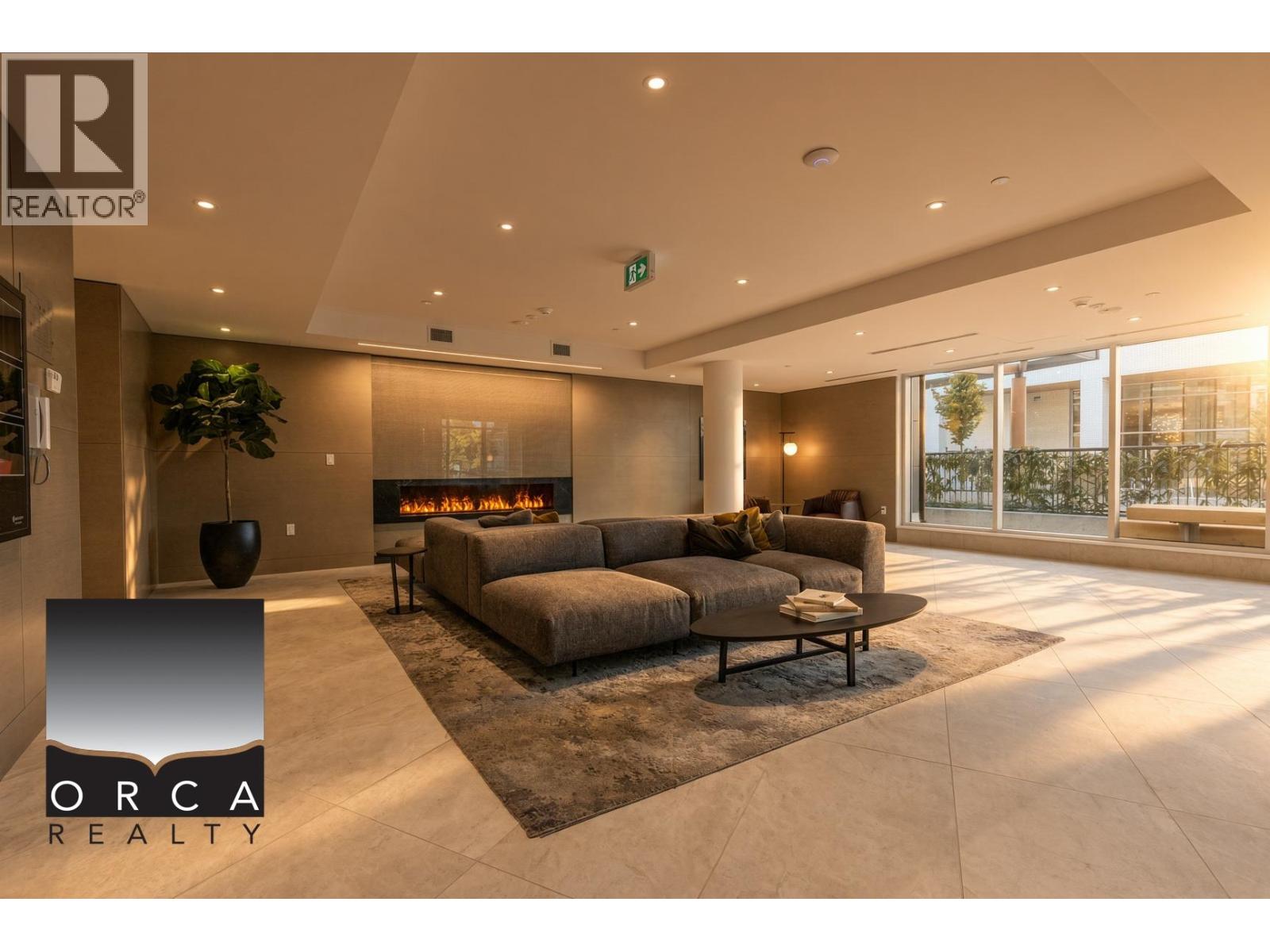 306 777 HARBOUR WAY, North Vancouver 3