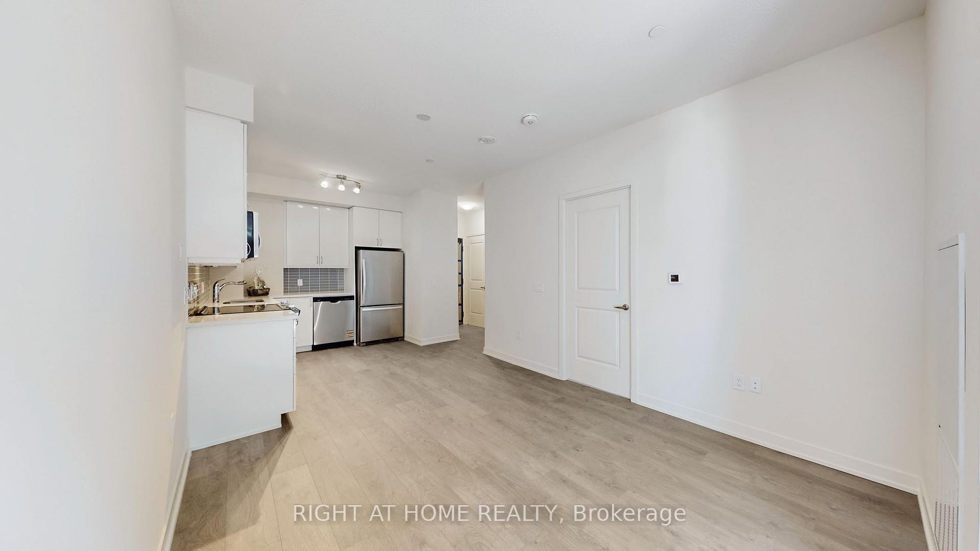 408 - 38 Annie Craig Drive, Toronto 3