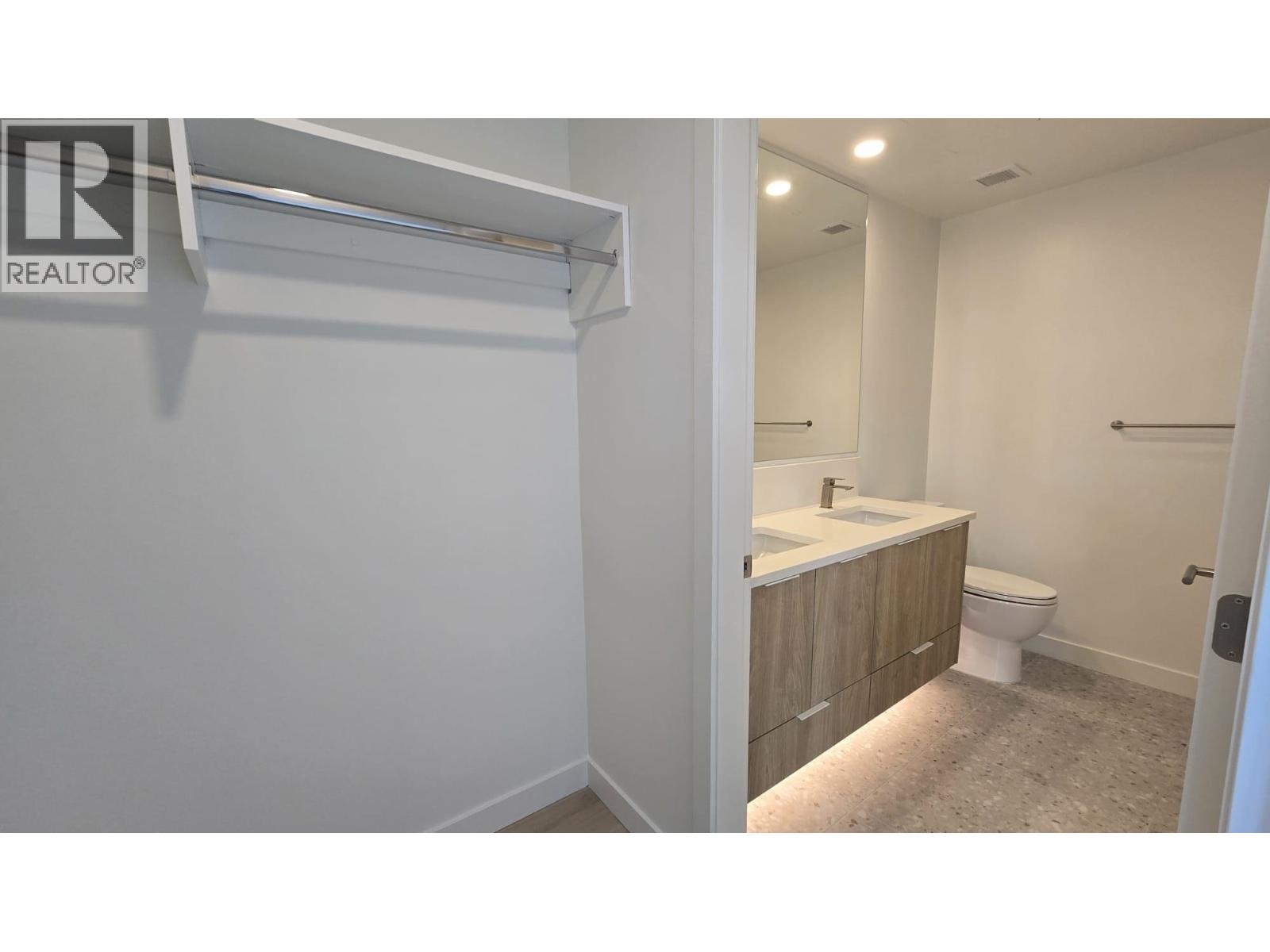 309 1616  LLOYD AVENUE, North Vancouver 5