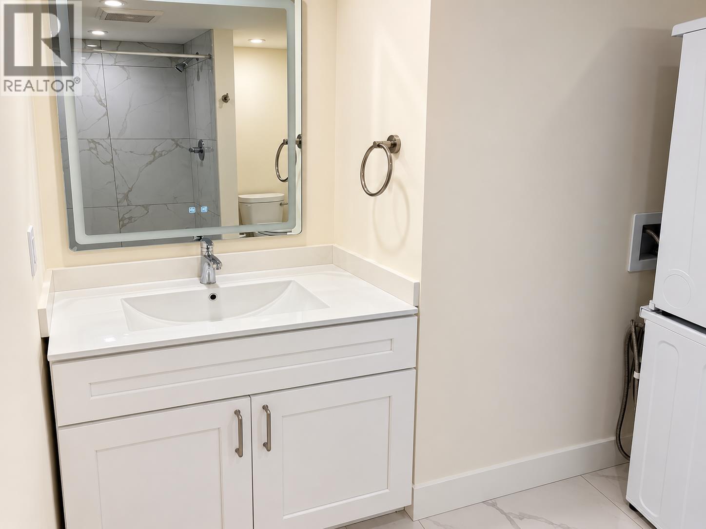 4147 W13TH AVE, Vancouver 3