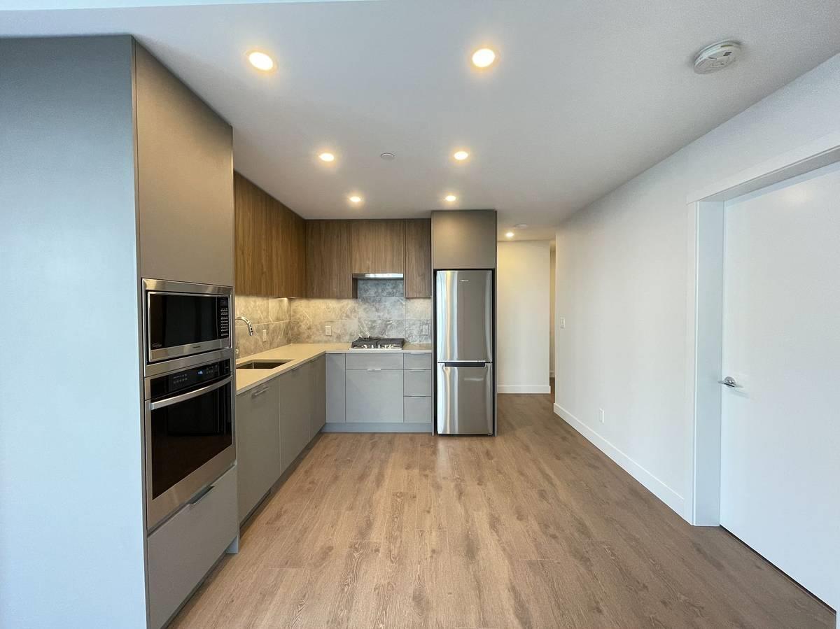4XX 13359 OLD YALE RD, Surrey 2