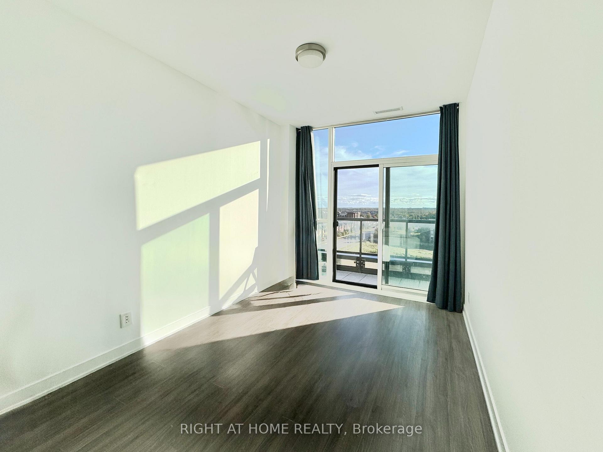 708 - 681 Yonge Street, Barrie 3