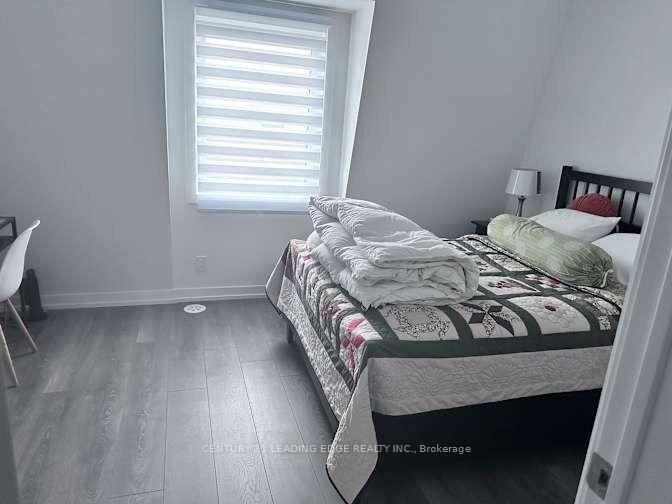 Room 4 - 9 Spruce Pines Crescent, Toronto 3