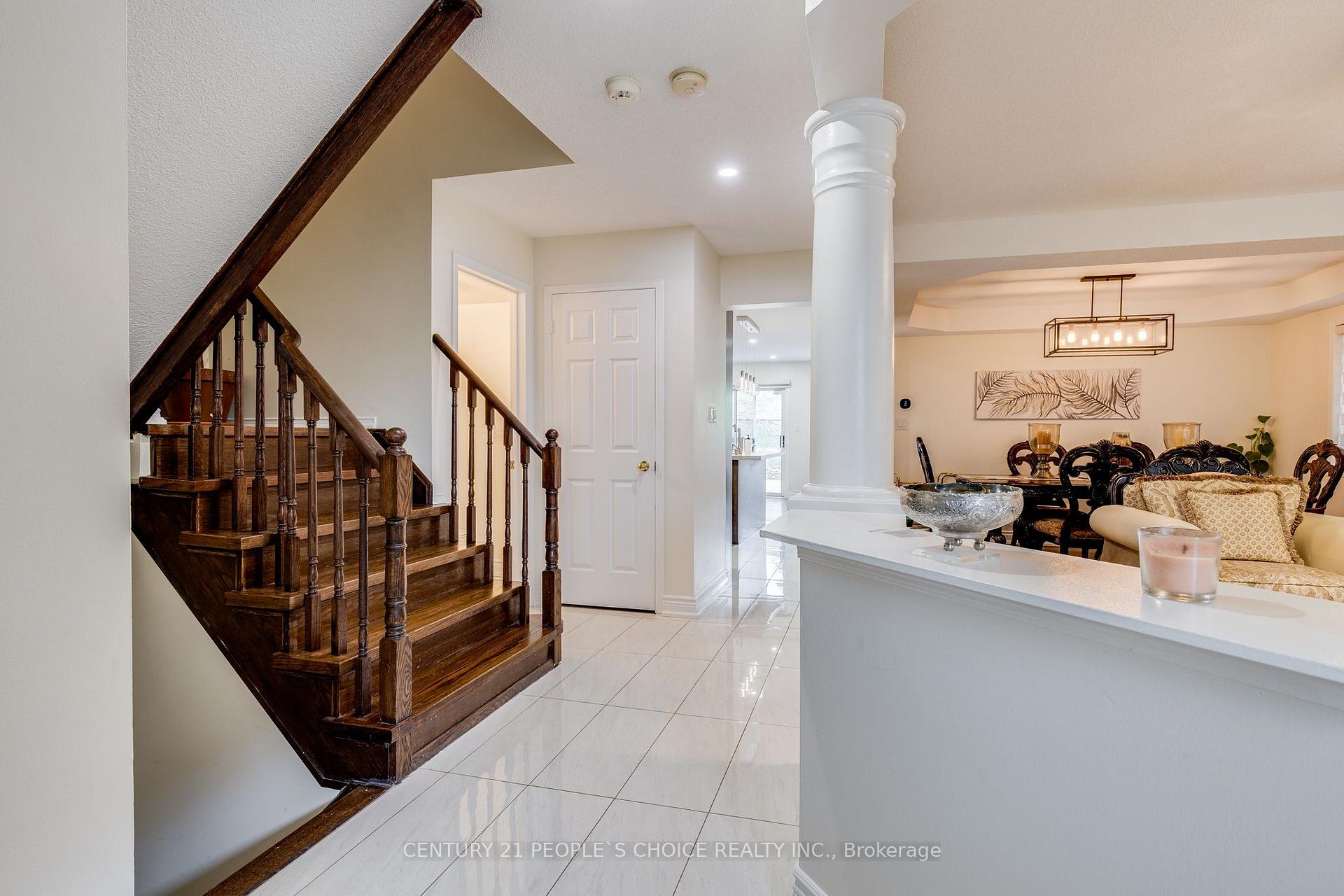 5677 Condor Place, Mississauga 4