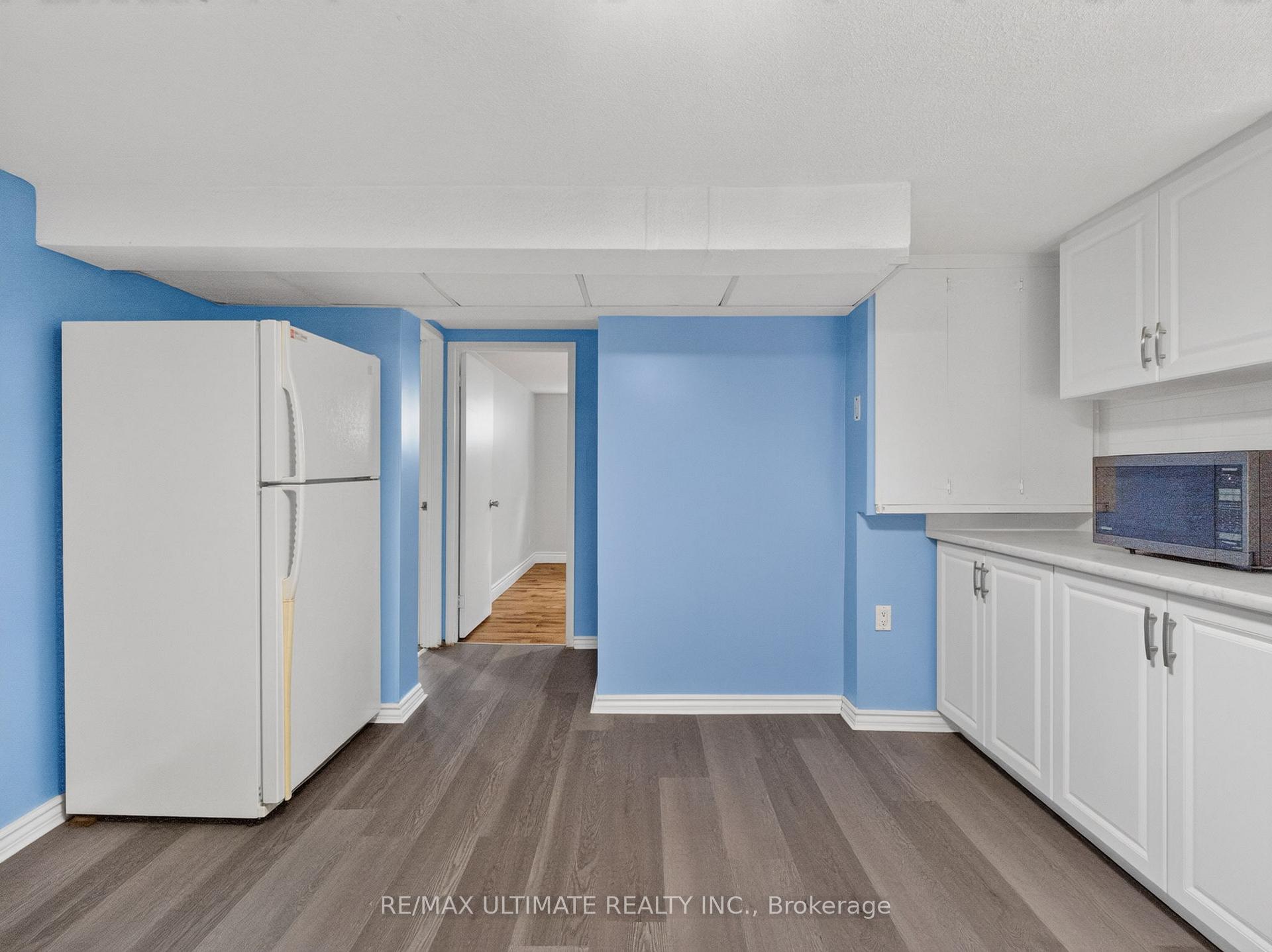5 Mandarin Road, Toronto 5
