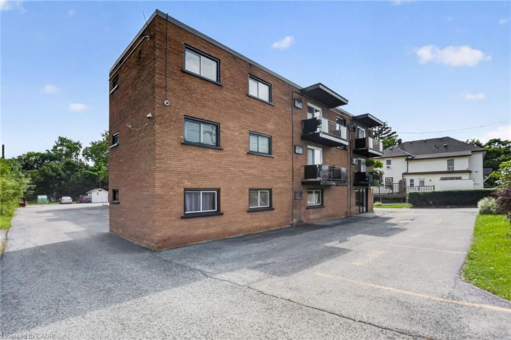 33 - 426 Queenston Street, St. Catharines 5