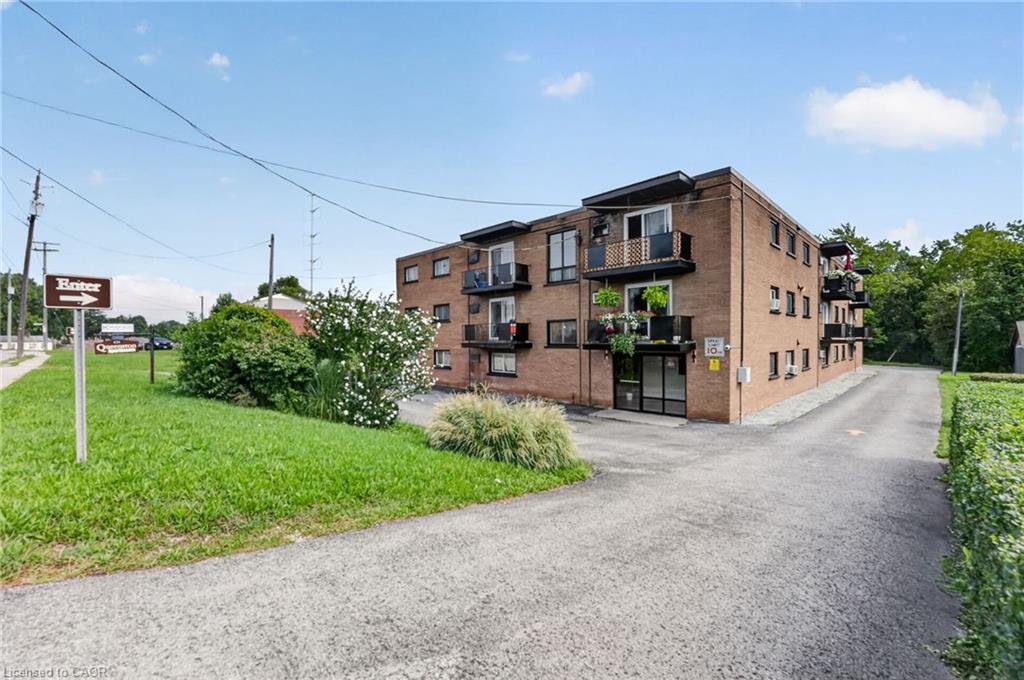 33 - 426 Queenston Street, St. Catharines 4